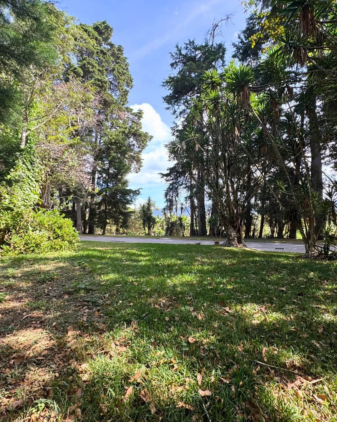 Terreno en Venta en Condominio Santa Elena del Lago — Terreno en Venta en Carretera a El Salvador, Guatemala, Ciudad — foto 5 de 9