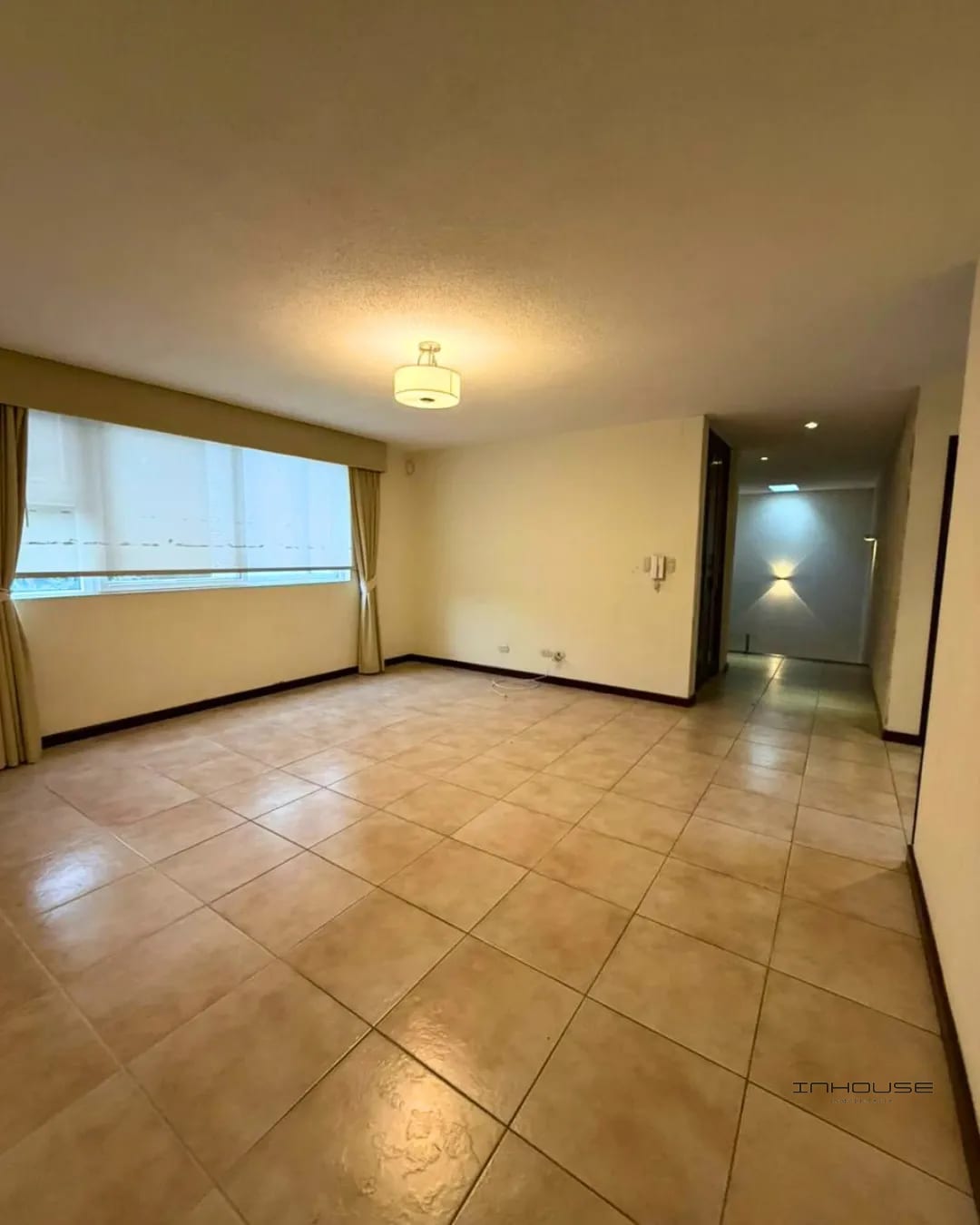Casa en Renta Zona 16 Jardines de San Isidro — Casa en Alquiler en Jardines de San Isidro, Zona 16, Guatemala, Ciudad — foto 6 de 10