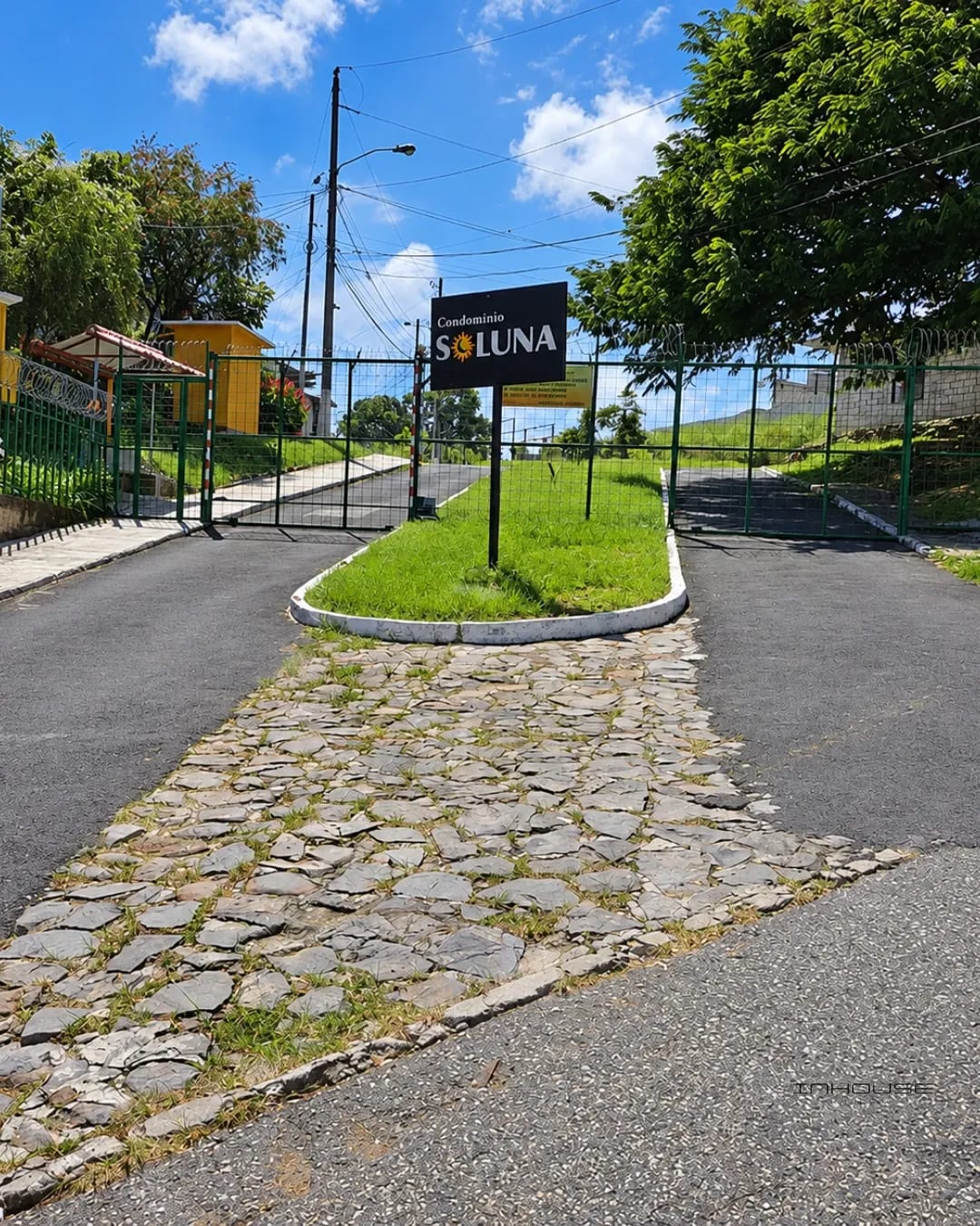 Terreno en Carretera al Atlantico KM 14.5 -condominio Soluna- — Terreno en Venta en Zona 18, Guatemala, Ciudad — foto 1 de 9