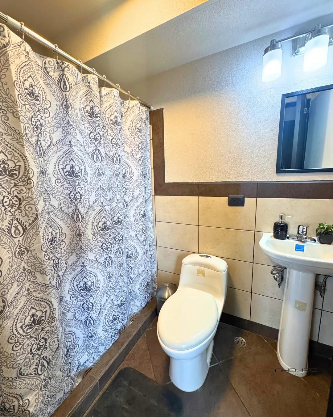 Apartamento en Venta Zona 16 Bosques de Euskadi — Apartamento en Venta en Zona 16, Guatemala, Ciudad — foto 9 de 13