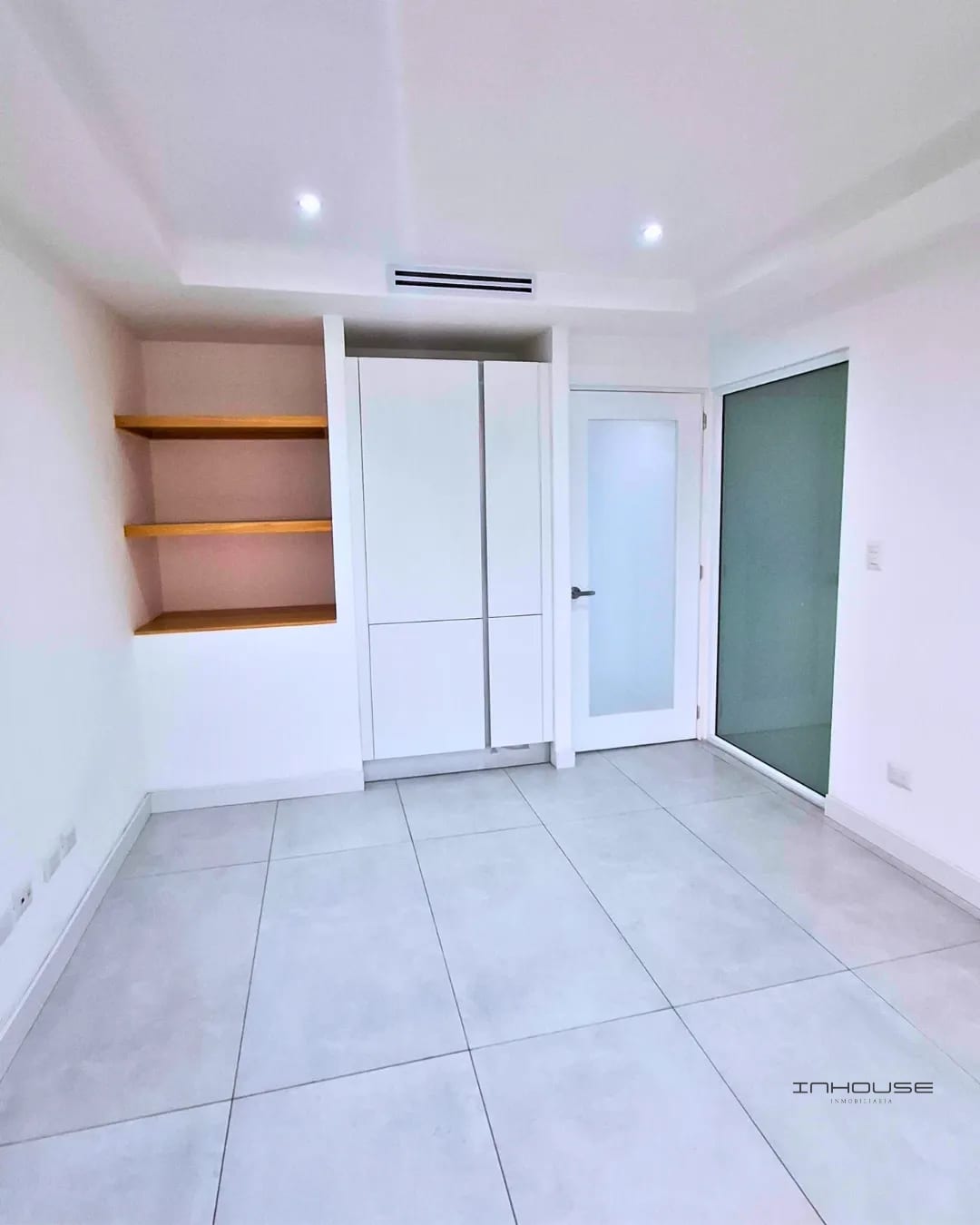 Clínica en Renta Zona 10, Renovati — Clínica en Alquiler en Renovati, Zona 10, Guatemala, Ciudad — foto 4 de 10