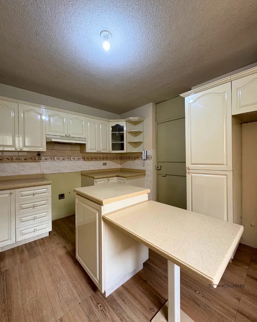 Casa en Venta, CAES KM 14.5, Fuera de Garita — Casa en Venta en Carretera a El Salvador, Guatemala, Ciudad — foto 2 de 10