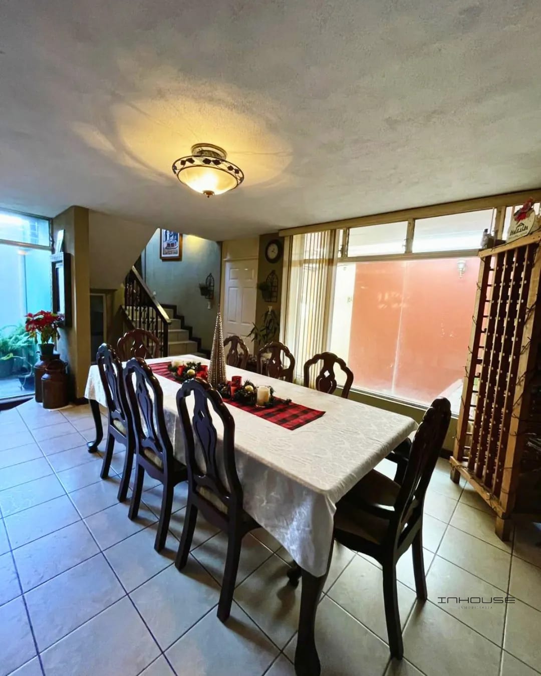 Casa en Venta en San Miguel Petapa Dentro de Garita — Casa en Venta en San Miguel Petapa, Guatemala, Ciudad — foto 2 de 10