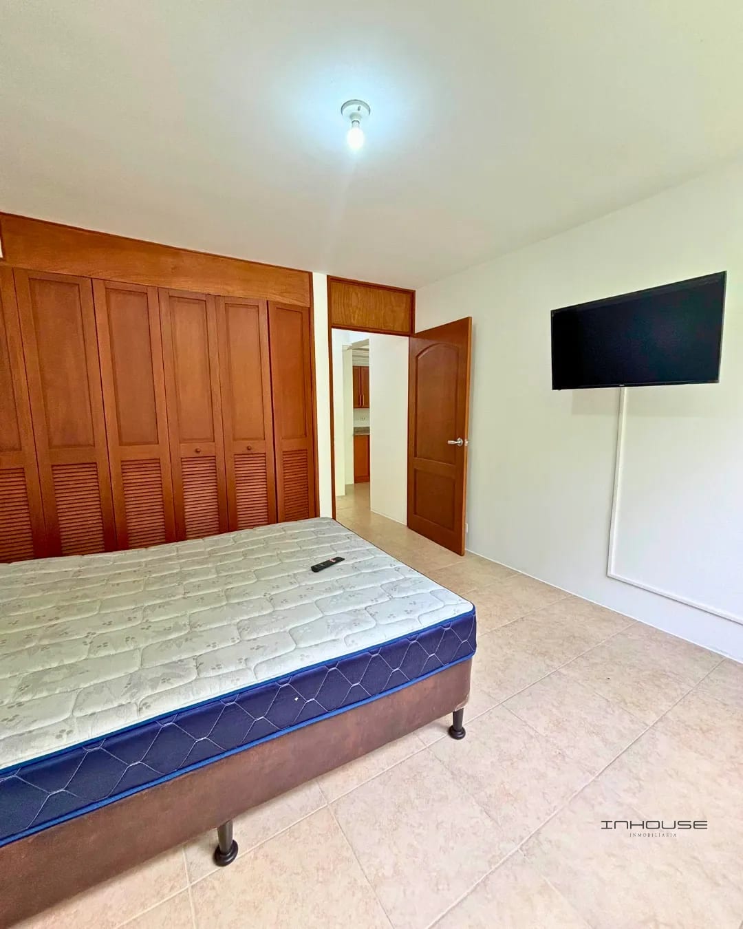 Apartamento en Renta Zona 16 la Montaña Amueblado — Apartamento en Alquiler en La Montaña, Zona 16, Guatemala, Ciudad — foto 2 de 7