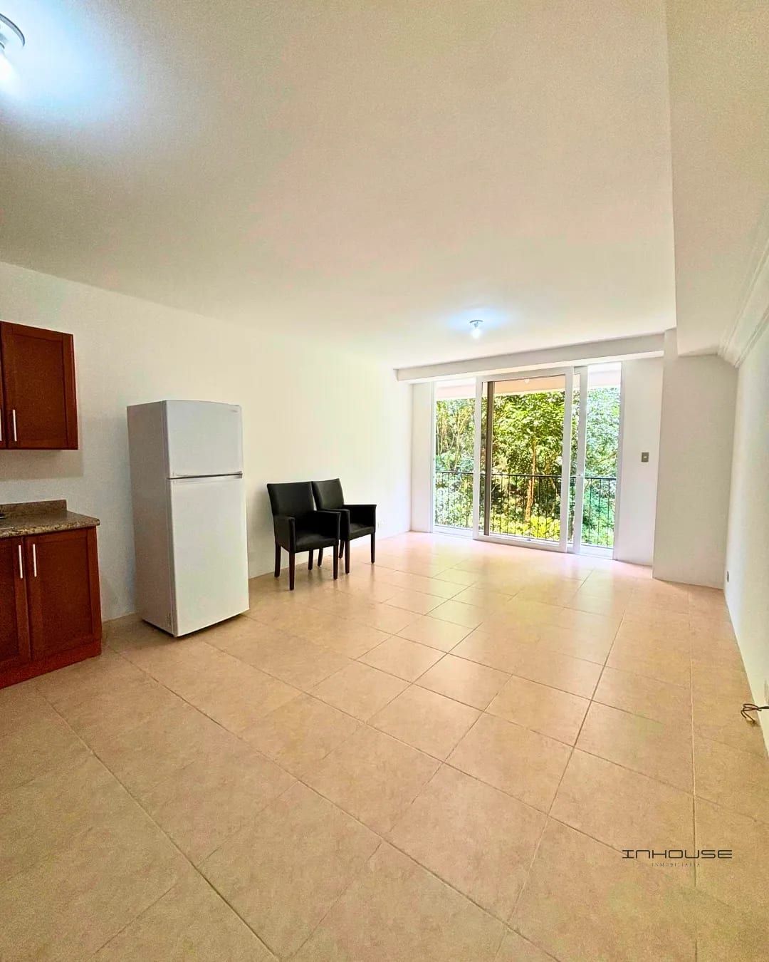 Apartamento en Renta Zona 16 la Montaña Amueblado — Apartamento en Alquiler en La Montaña, Zona 16, Guatemala, Ciudad — foto 1 de 7
