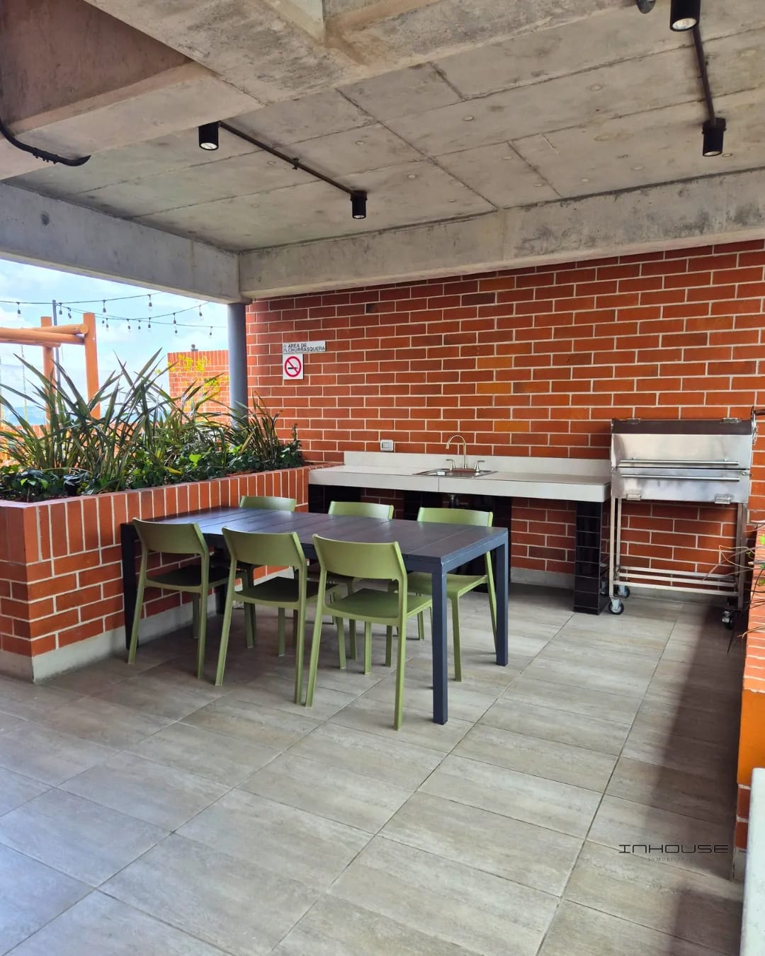 Apartamento en Venta Zona 10, Amueblado -fiamene- — Apartamento en Venta en Fiamene, Zona 10, Guatemala, Ciudad — foto 8 de 10