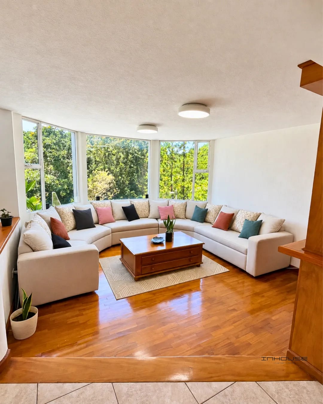 Casa en Venta CAES KM 16.5 con Amplio Jardín — Casa en Venta en Terravista, Carretera a El Salvador, Guatemala, Ciudad — foto 1 de 12