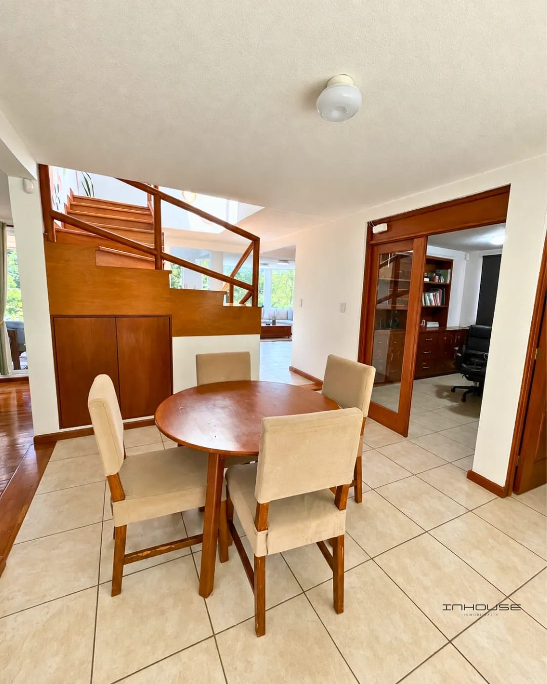 Casa en Venta CAES KM 16.5 con Amplio Jardín — Casa en Venta en Terravista, Carretera a El Salvador, Guatemala, Ciudad — foto 5 de 12
