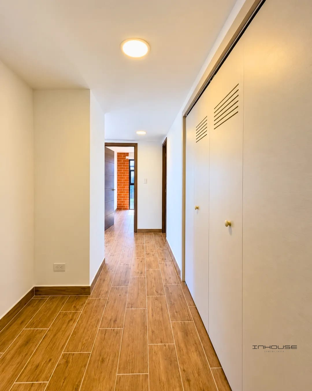 Apartamento en Renta Zona 4 Nivel Alto para Estrenar — Apartamento en Alquiler en Modra, Zona 4, Guatemala, Ciudad — foto 10 de 10