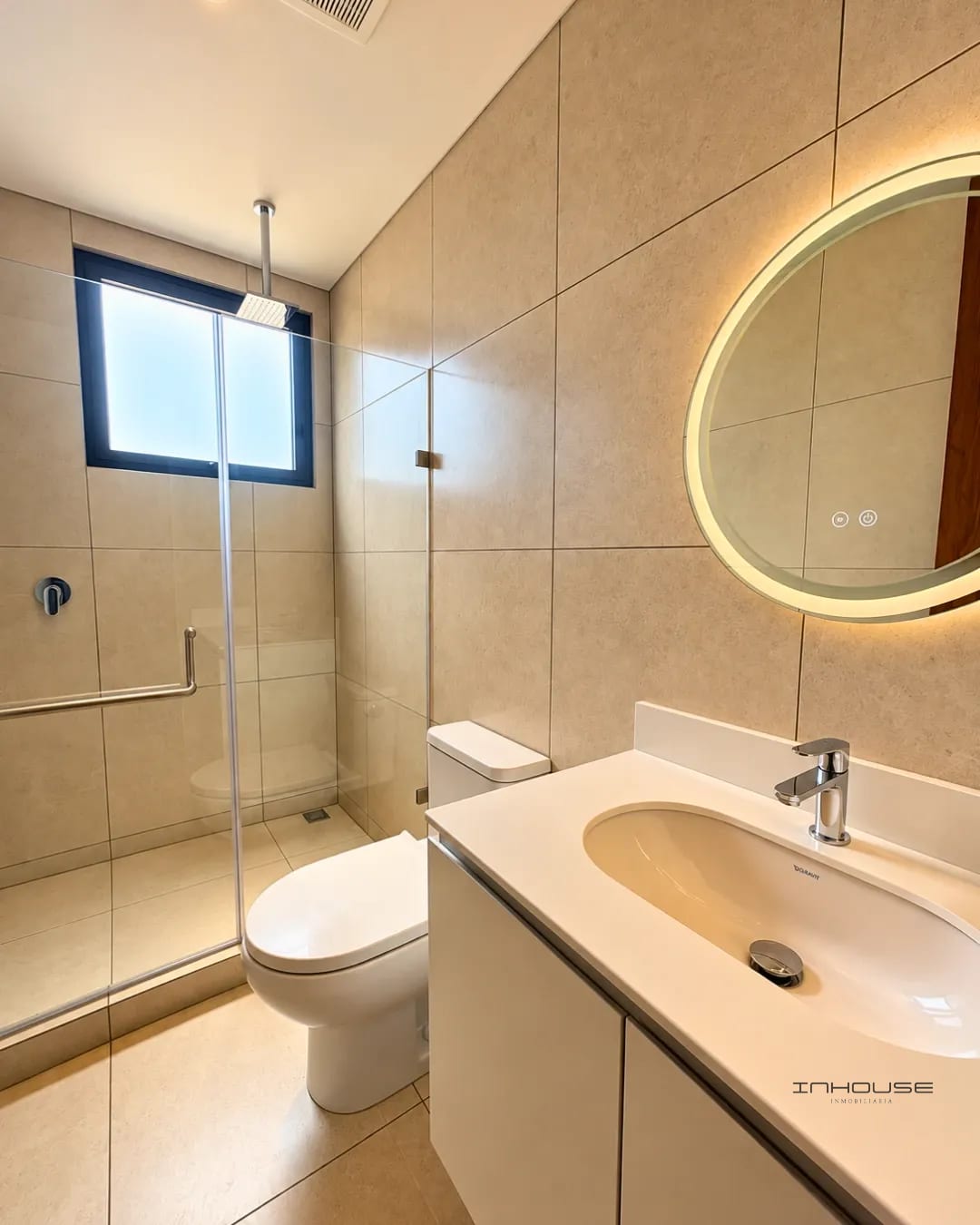 Apartamento en Renta Zona 10 con Línea Blanca Ferre 10 — Apartamento en Alquiler en Ferré Diez, Zona 10, Guatemala, Ciudad — foto 9 de 10