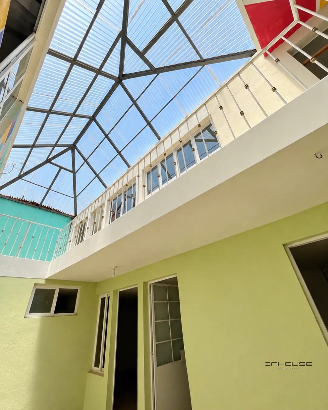 Casa en Venta en Zona 18 Dentro de Garita — Casa en Venta en Zona 18, Guatemala, Ciudad — foto 2 de 11