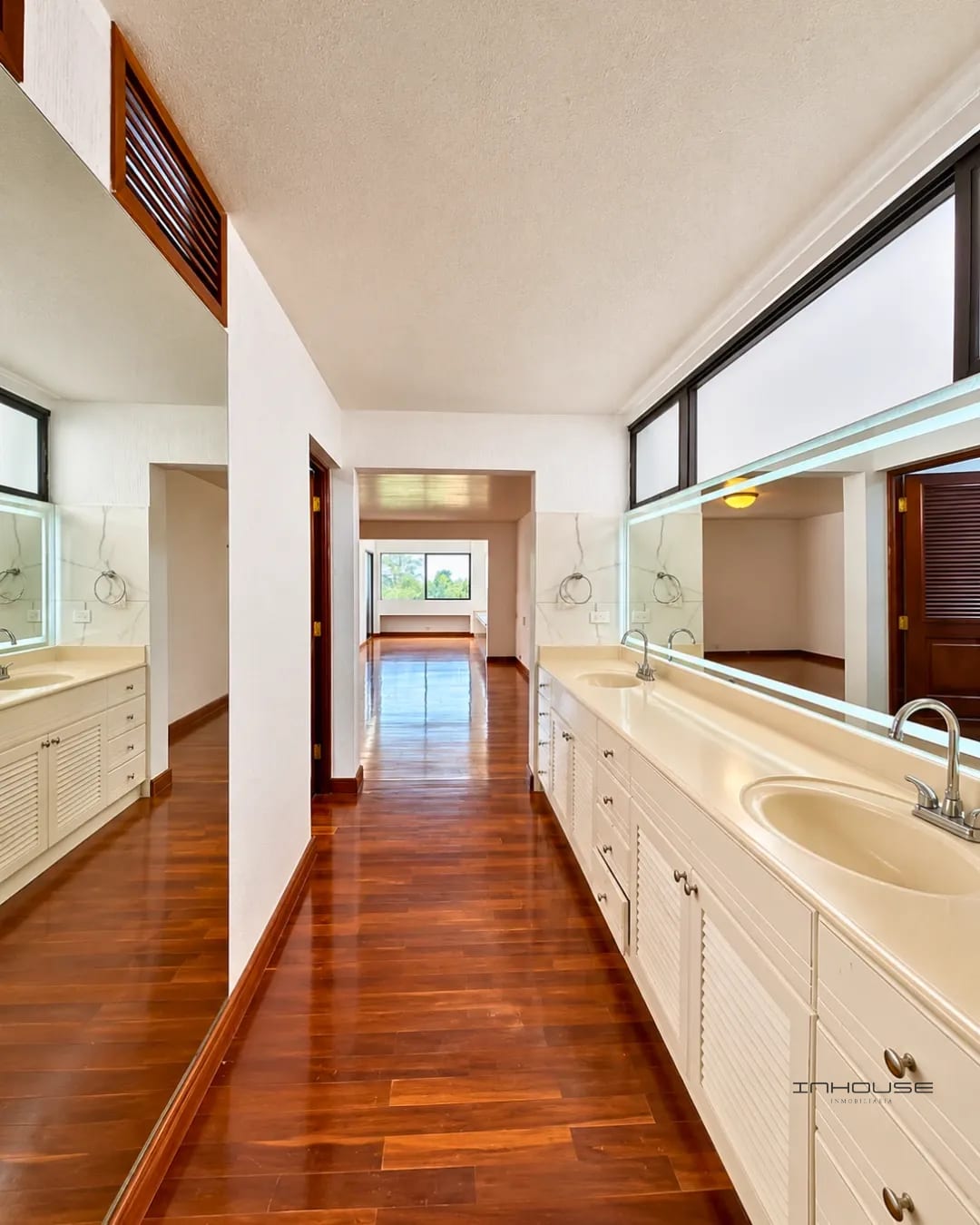Casa en Renta CAES KM 10 Montebello — Apartamento en Venta en Montebello II, Carretera a El Salvador, Guatemala, Ciudad — foto 3 de 10