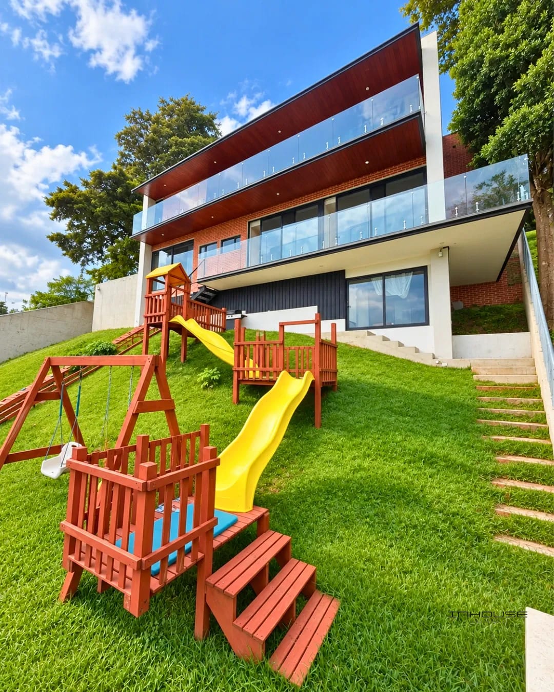 Casa en Venta en CAES KM 9.5 Montebello — Casa en Venta en Montebello II, Carretera a El Salvador, Guatemala, Ciudad — foto 1 de 11