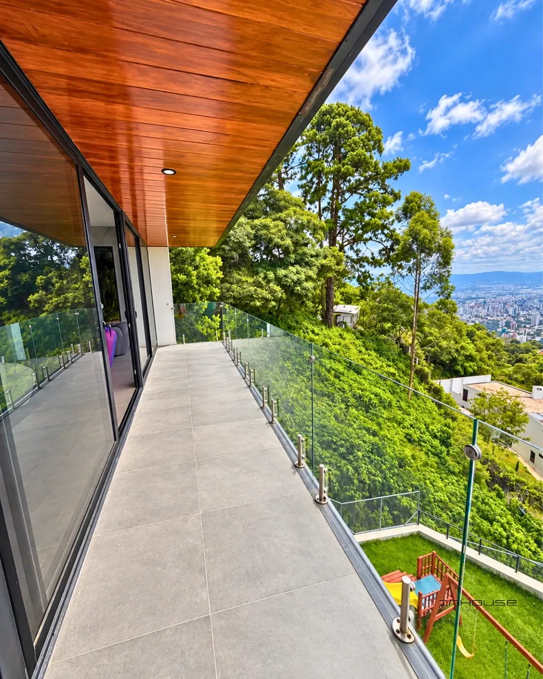 Casa en Venta en CAES KM 9.5 Montebello — Casa en Venta en Montebello II, Carretera a El Salvador, Guatemala, Ciudad — foto 9 de 11
