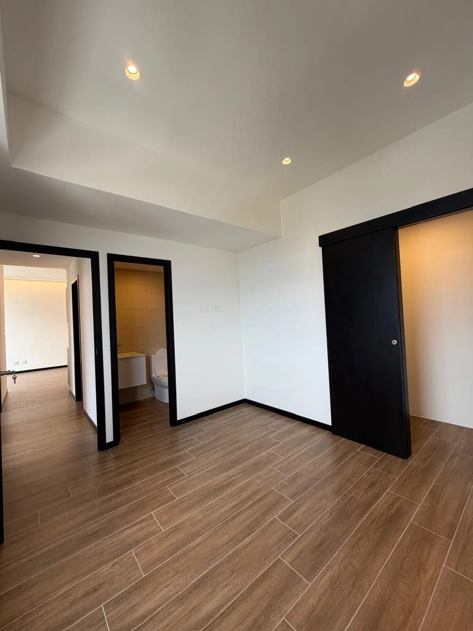 Apto. Z.11 Marabi 3 Hab. Alquiler — Apartamento en Alquiler en Mariscal, Zona 11, Guatemala, Ciudad — foto 3 de 10