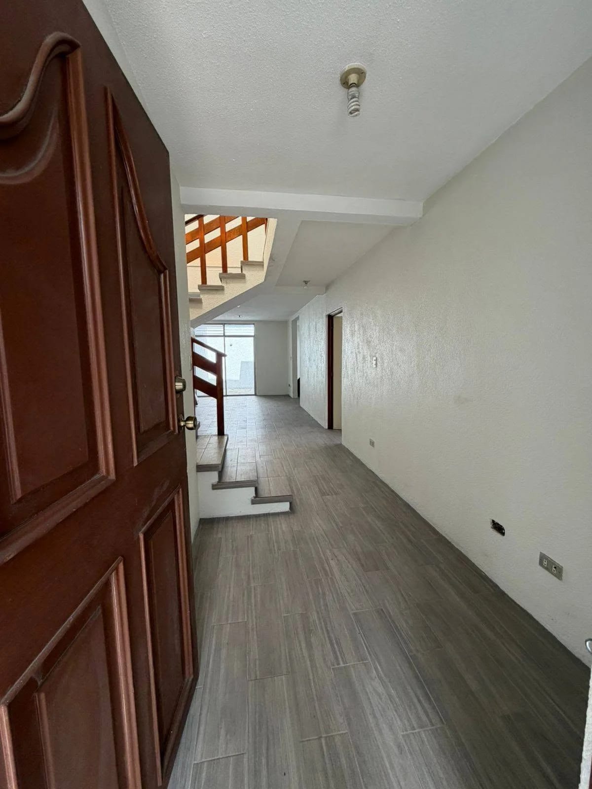 Casa Mateo Flores en Venta — Casa en Venta en Parque Mateo, Zona 7, Guatemala, Ciudad — foto 6 de 7