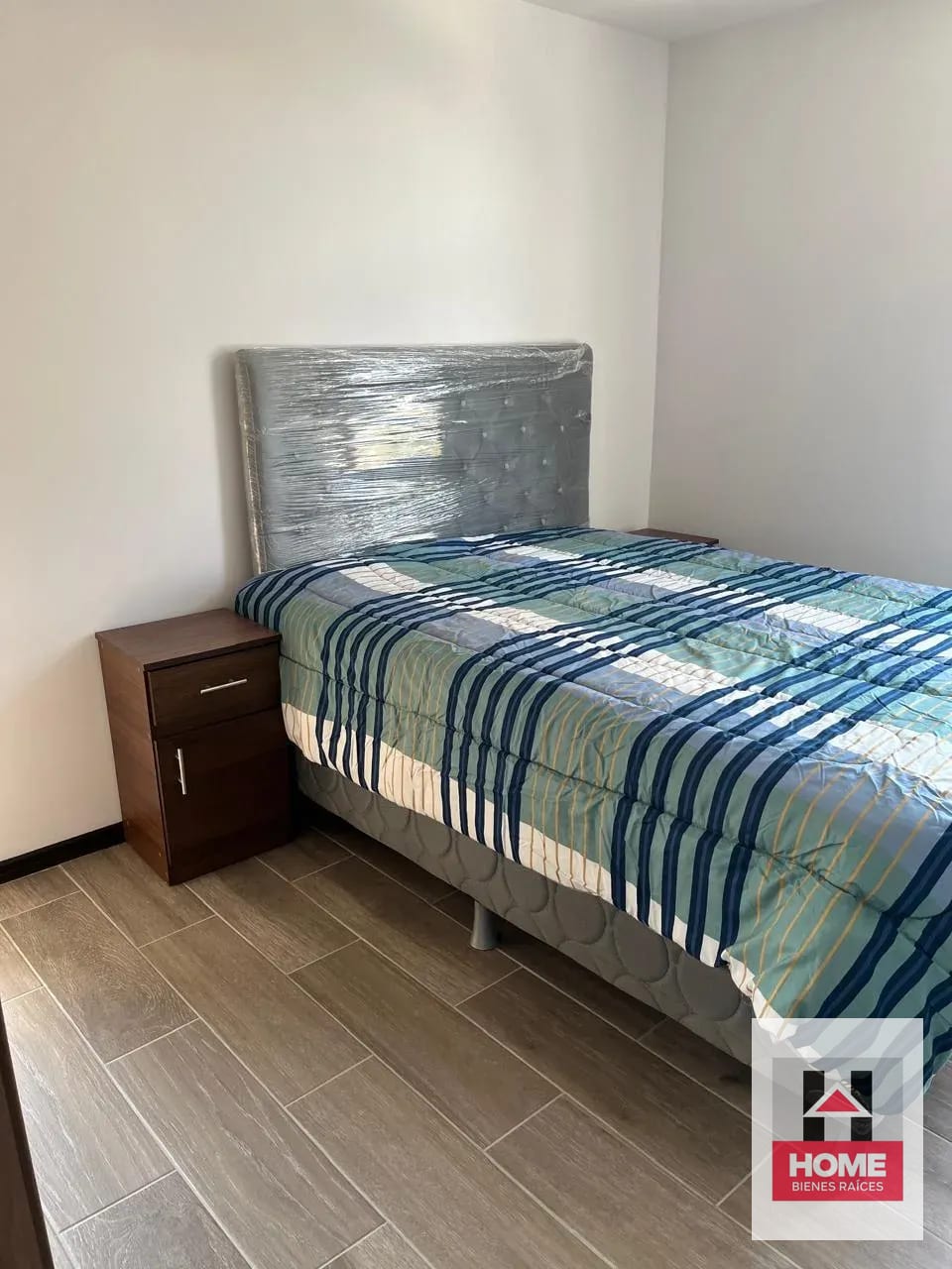 BONITO APARTAMENTO EN VENTA PARA ESTRENAR MUY CERCA OAKLAND MALL — Apartamento en Venta en Biko, Zona 10, Guatemala, Ciudad — foto 2 de 10