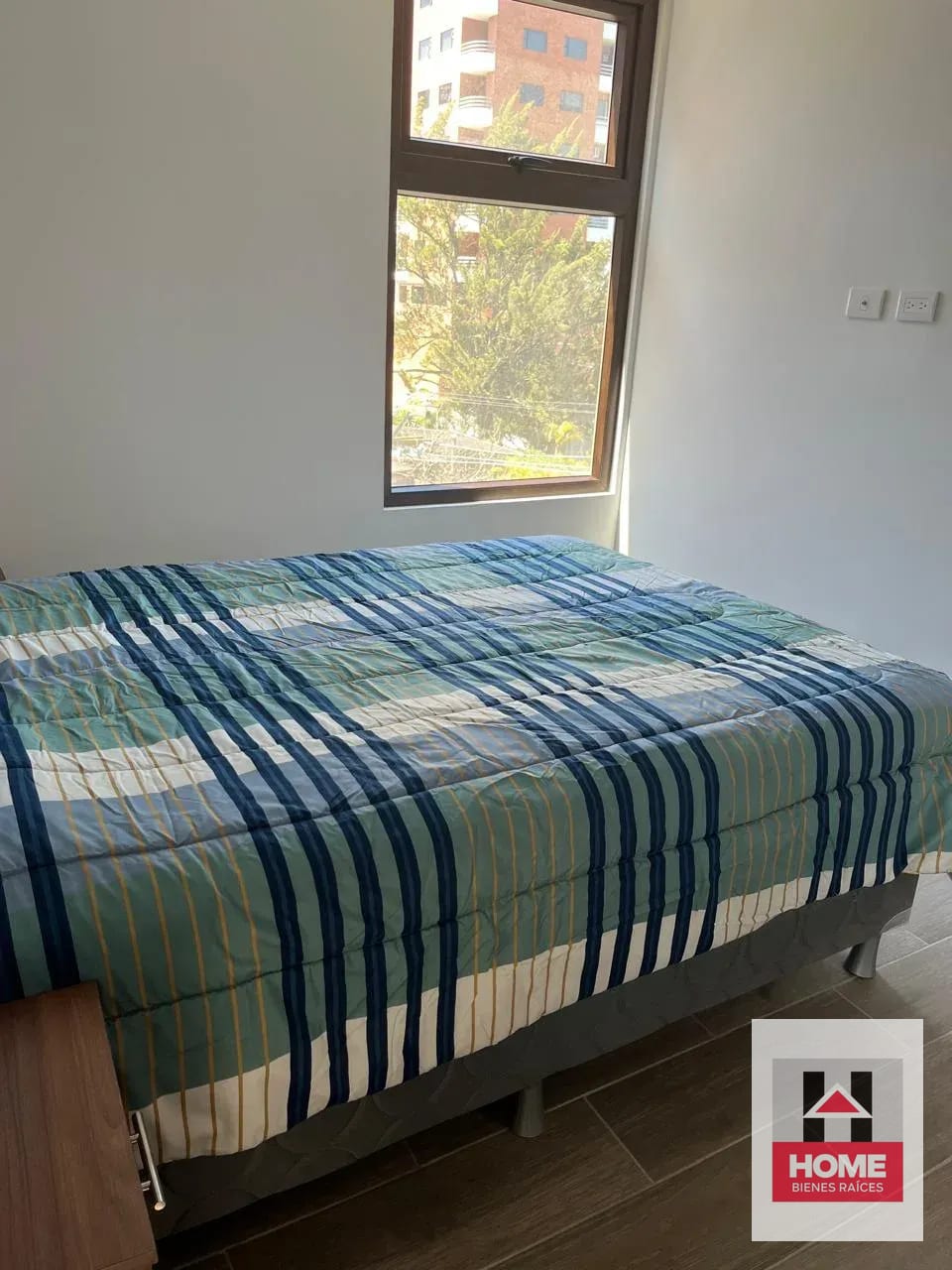 CERCA OAKLAND MALL APARTAMENTO EN VENTA ZONA 10 — Apartamento en Venta en Biko, Zona 10, Guatemala, Ciudad — foto 4 de 12
