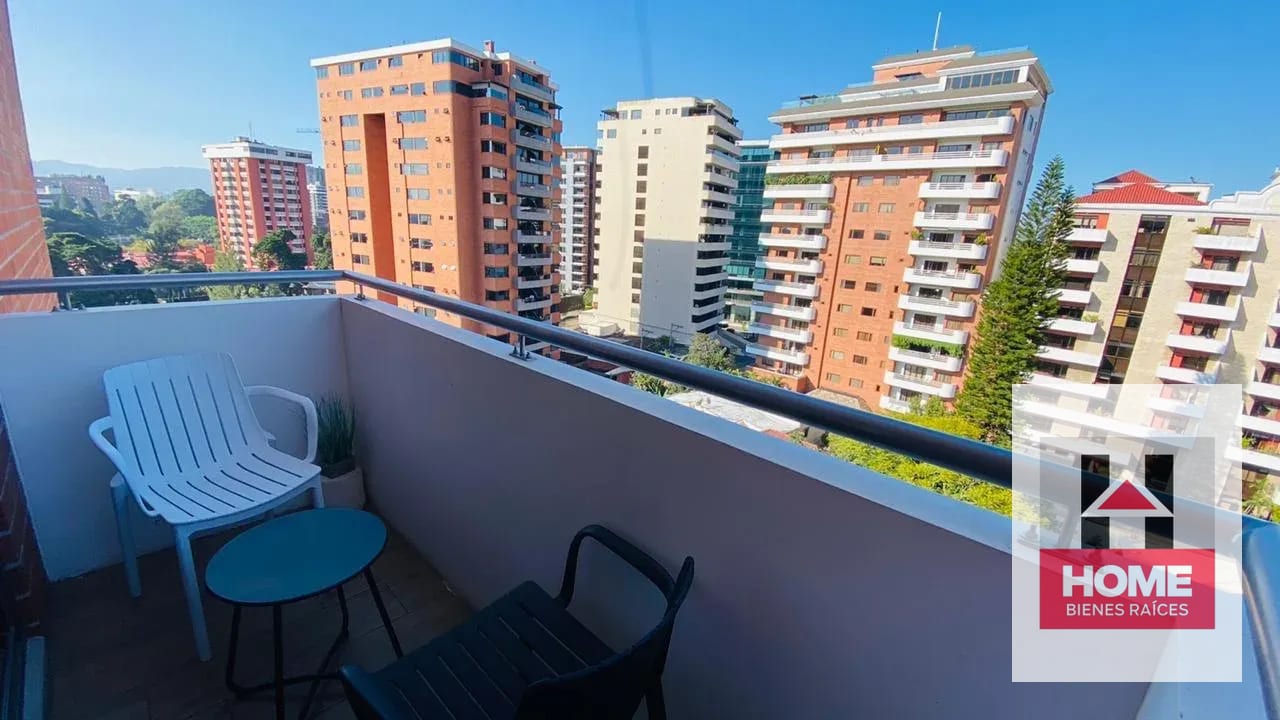 Alquiler de Bonito Apartamento Tipo Loft Zona 10 — Apartamento en Alquiler en Cassalini, Zona 10, Guatemala, Ciudad — foto 5 de 17