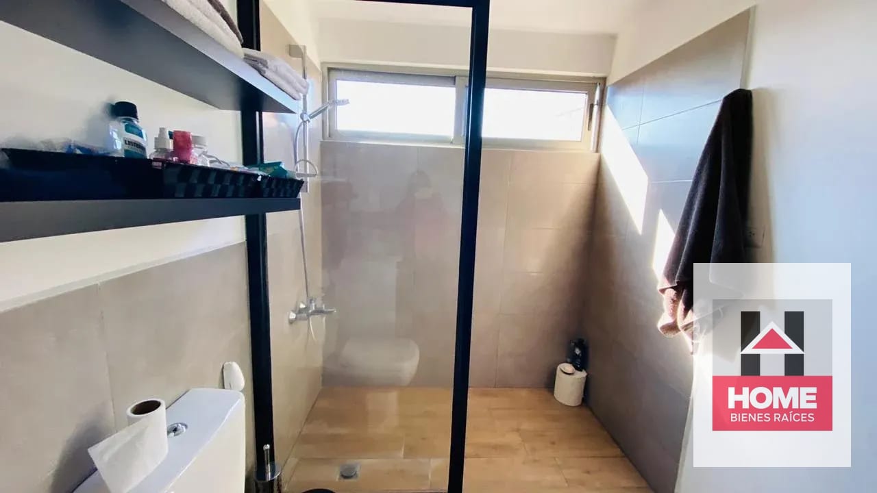 Alquiler de Bonito Apartamento Tipo Loft Zona 10 — Apartamento en Alquiler en Cassalini, Zona 10, Guatemala, Ciudad — foto 12 de 17