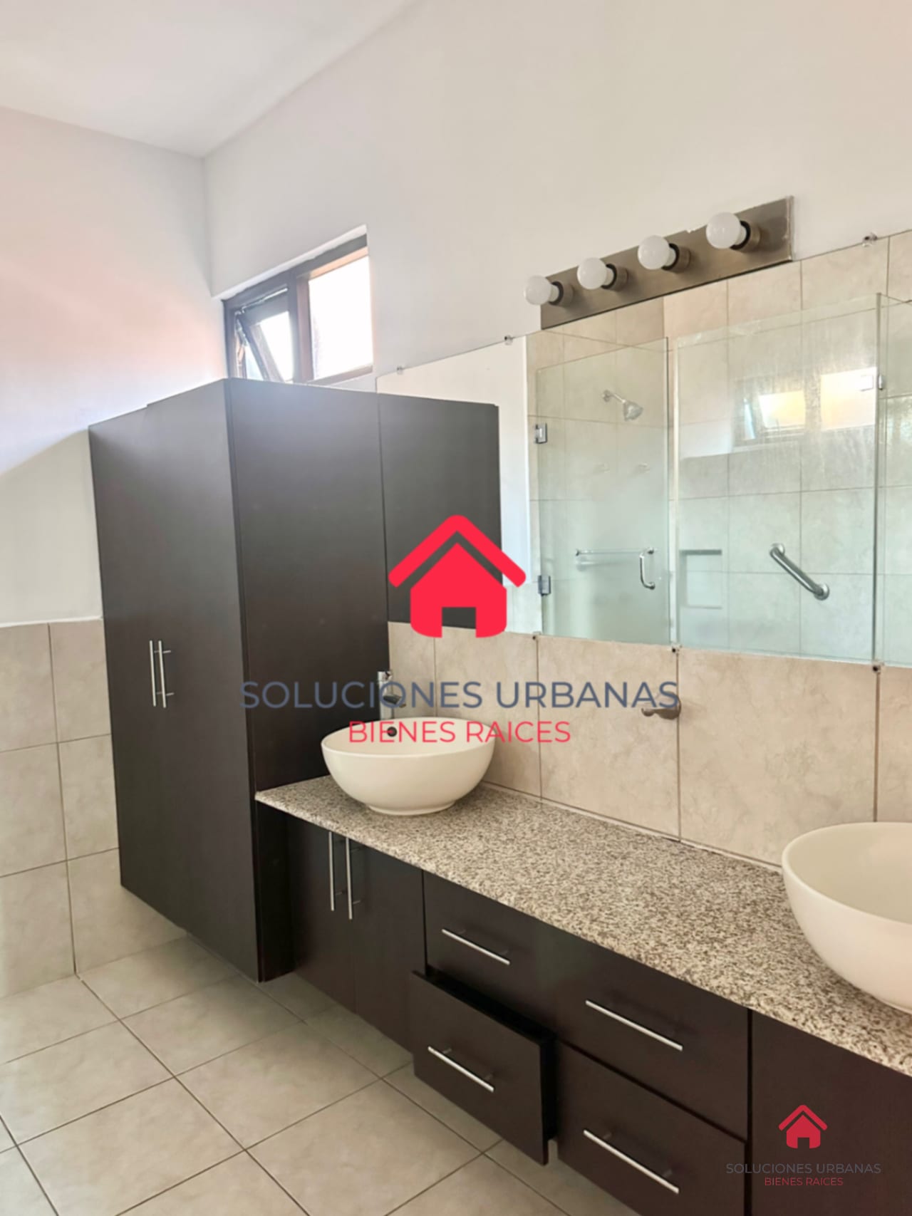 Linda Casa de 1 Nivel — Casa en Venta en Buena Fuente, Carretera a El Salvador, Guatemala, Ciudad — foto 6 de 7