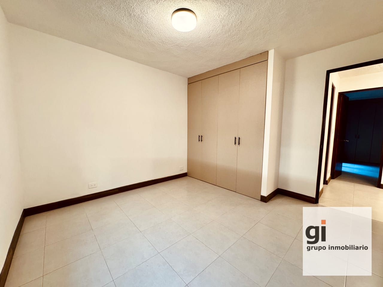 Apartamento Remodelado en Renta en Zona 10 | Excelente Ubicación — Apartamento en Alquiler en Zona 10, Guatemala, Ciudad — foto 7 de 12