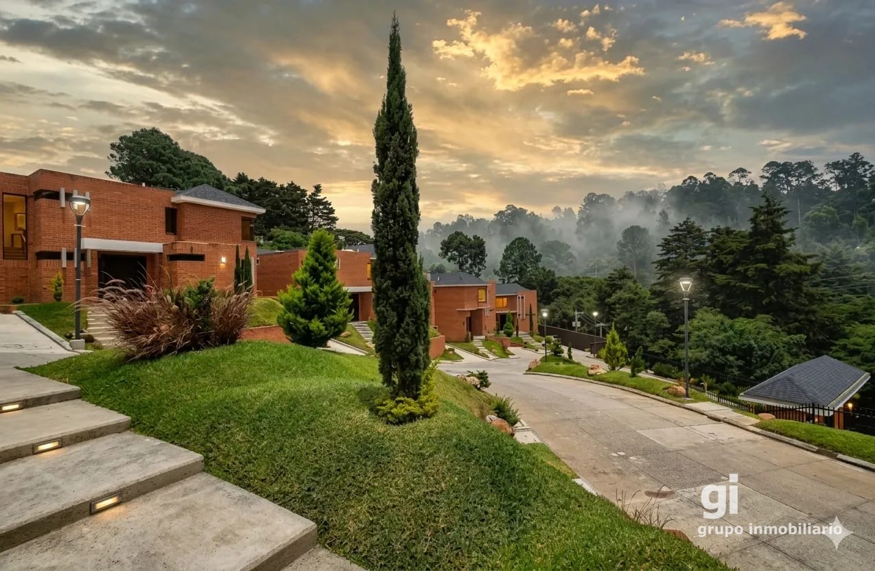 ANTARIA BUENA VISTA. GRAN OPORTUNIDAD — Casa en Venta en Santa Catarina Pinula, Guatemala, Ciudad — foto 1 de 12