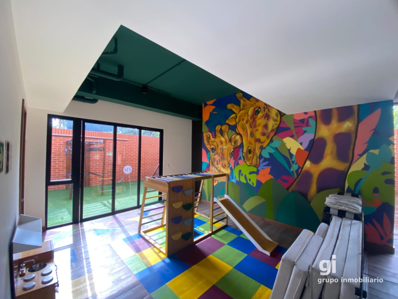 Excelente Apartamento en Alquiler en Zona 10 — Apartamento en Alquiler en 13-50, Zona 10, Guatemala, Ciudad — foto 9 de 14