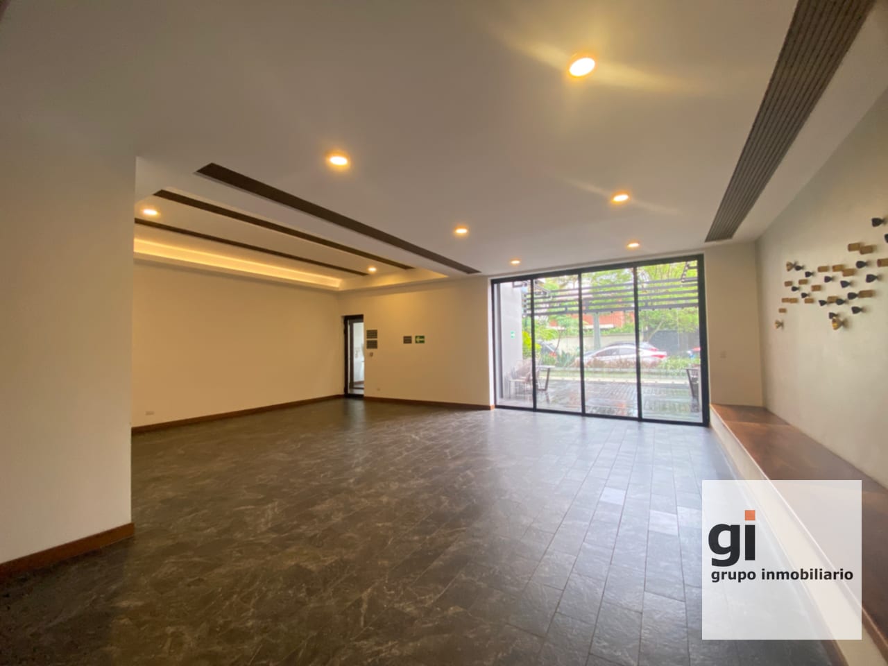 Excelente Apartamento en Alquiler en Zona 10 — Apartamento en Alquiler en 13-50, Zona 10, Guatemala, Ciudad — foto 12 de 14