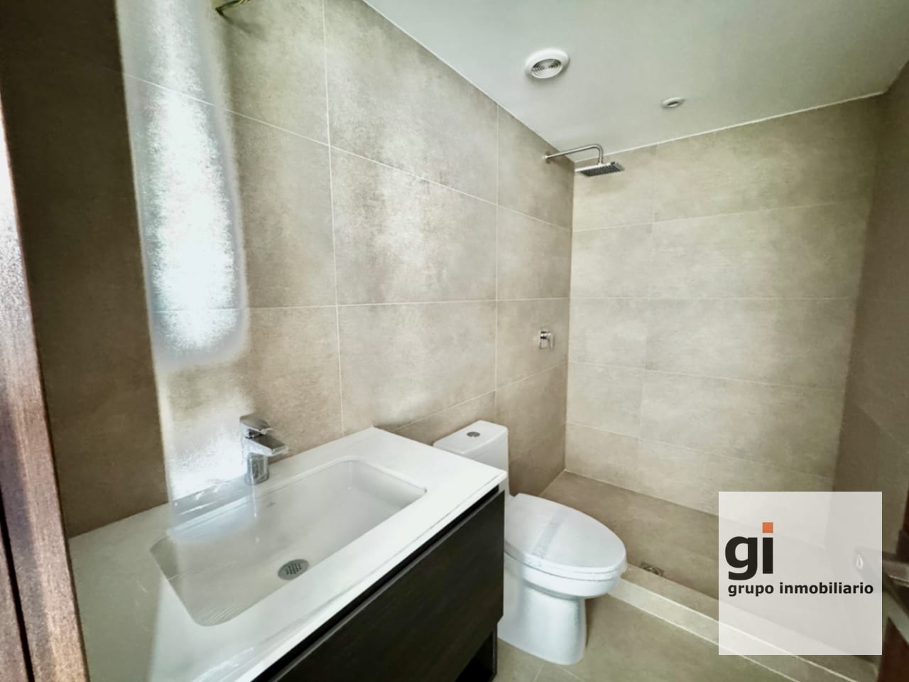 Apartamento de 2 dormitorios, nivel alto, zona 4 — Apartamento en Venta en Zona 4, Guatemala, Ciudad — foto 6 de 17