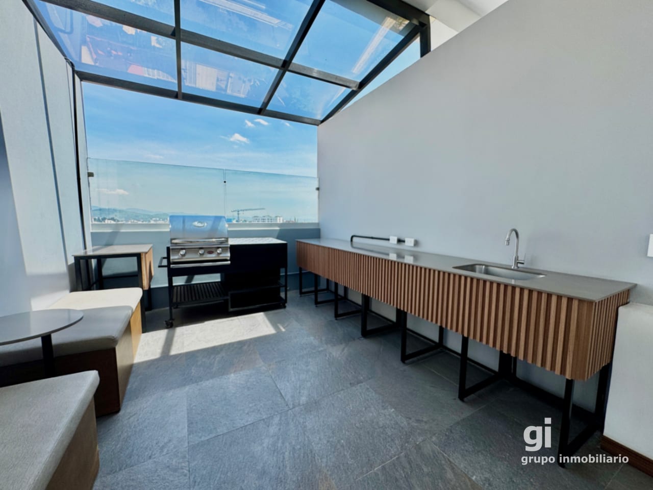 Apartamento de 2 dormitorios, nivel alto, zona 4 — Apartamento en Venta en Zona 4, Guatemala, Ciudad — foto 11 de 17
