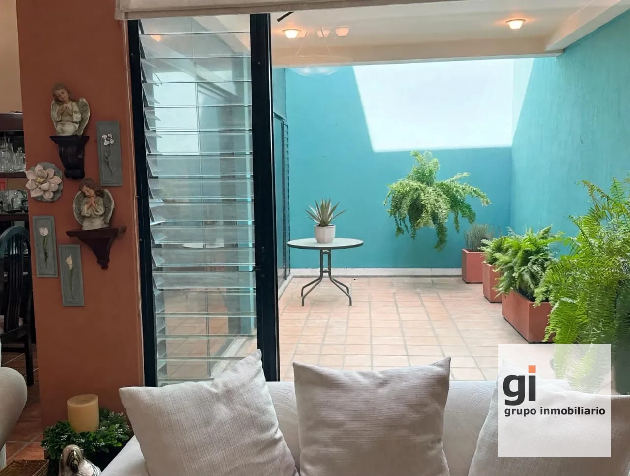 CASA EN ZONA 10. GRAN OPORTUNIDAD - Image 3