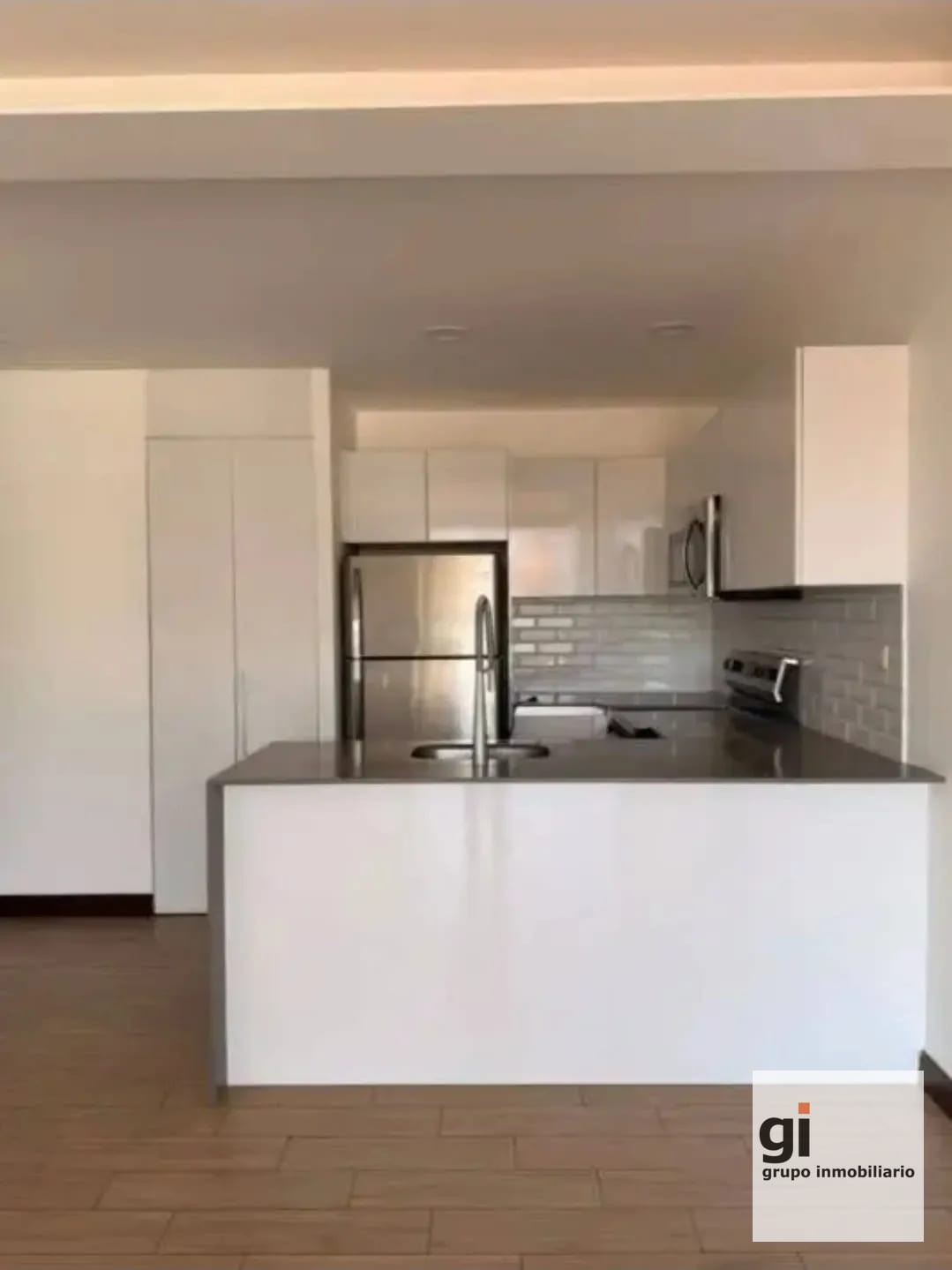 ALQUILER APARTAMENTO ZONA 15 — Apartamento en Alquiler en Avenik, Zona 15, Guatemala, Ciudad — foto 5 de 12