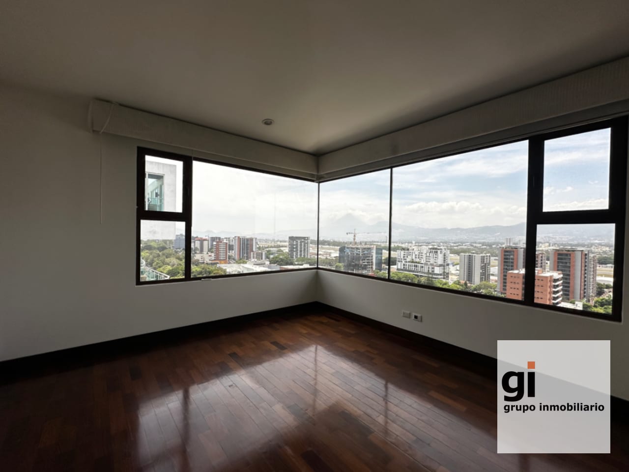 Espectacular PENTHOUSE en ZONA 14 — Apartamento en Venta en Zona 14, Guatemala, Ciudad — foto 11 de 16