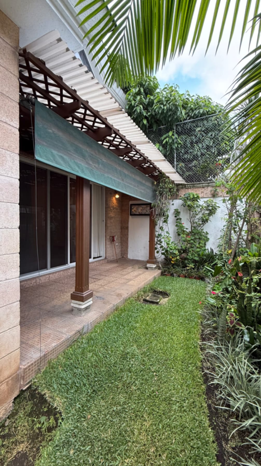Casa en renta dentro de condominio zona 14 — Casa en Alquiler en Zona 14, Guatemala, Ciudad — foto 6 de 16