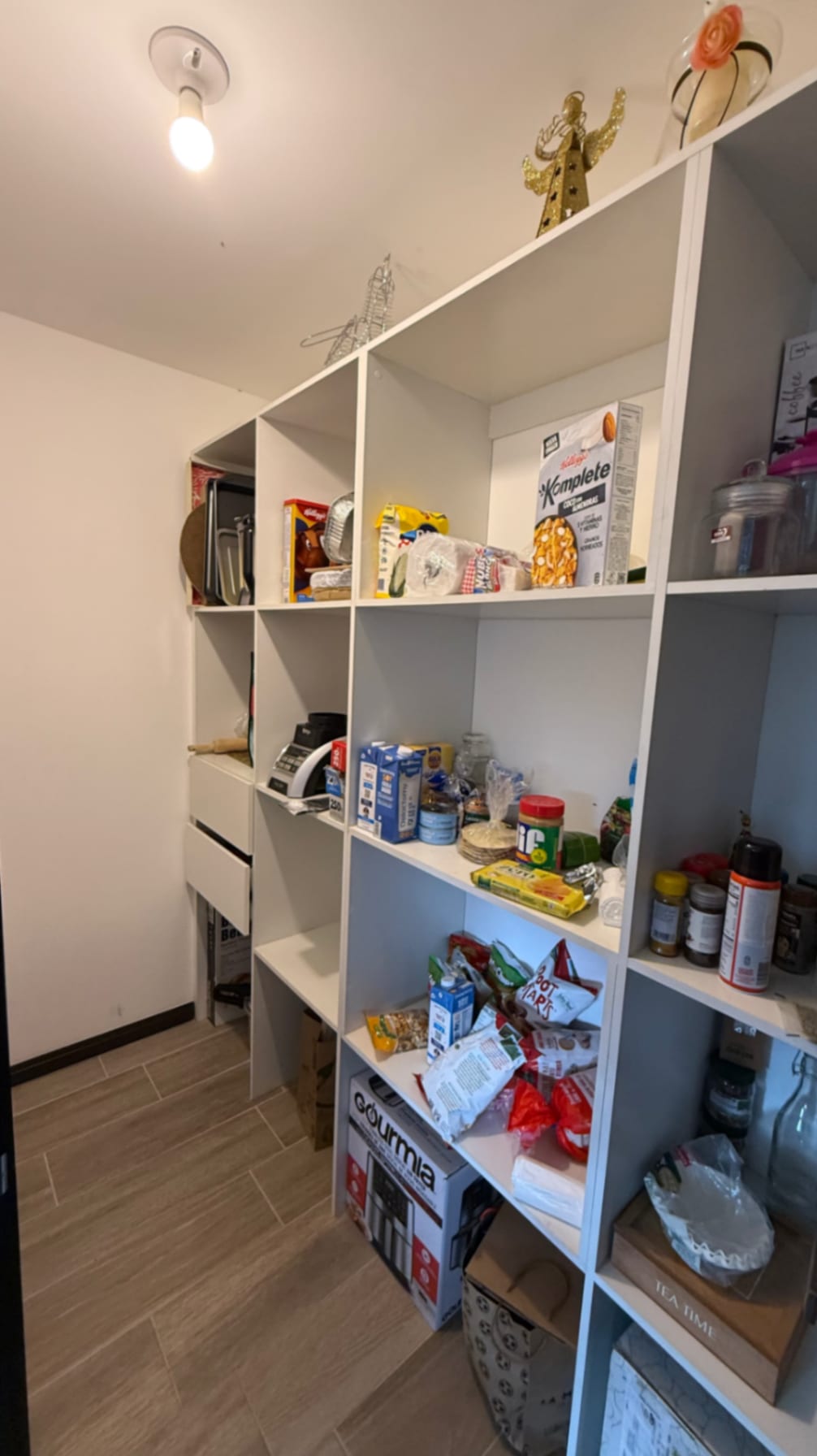 Apartamento en venta con cuarto de servicio, Segheria zona 14 - Image 5