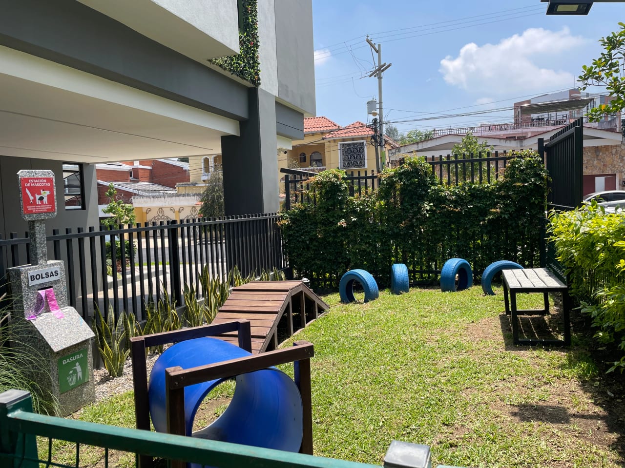 Apartamento de 3 Habitaciones en zona 15 VHI — Apartamento en Alquiler en Vista Hermosa I, Zona 15, Guatemala, Ciudad — foto 10 de 14