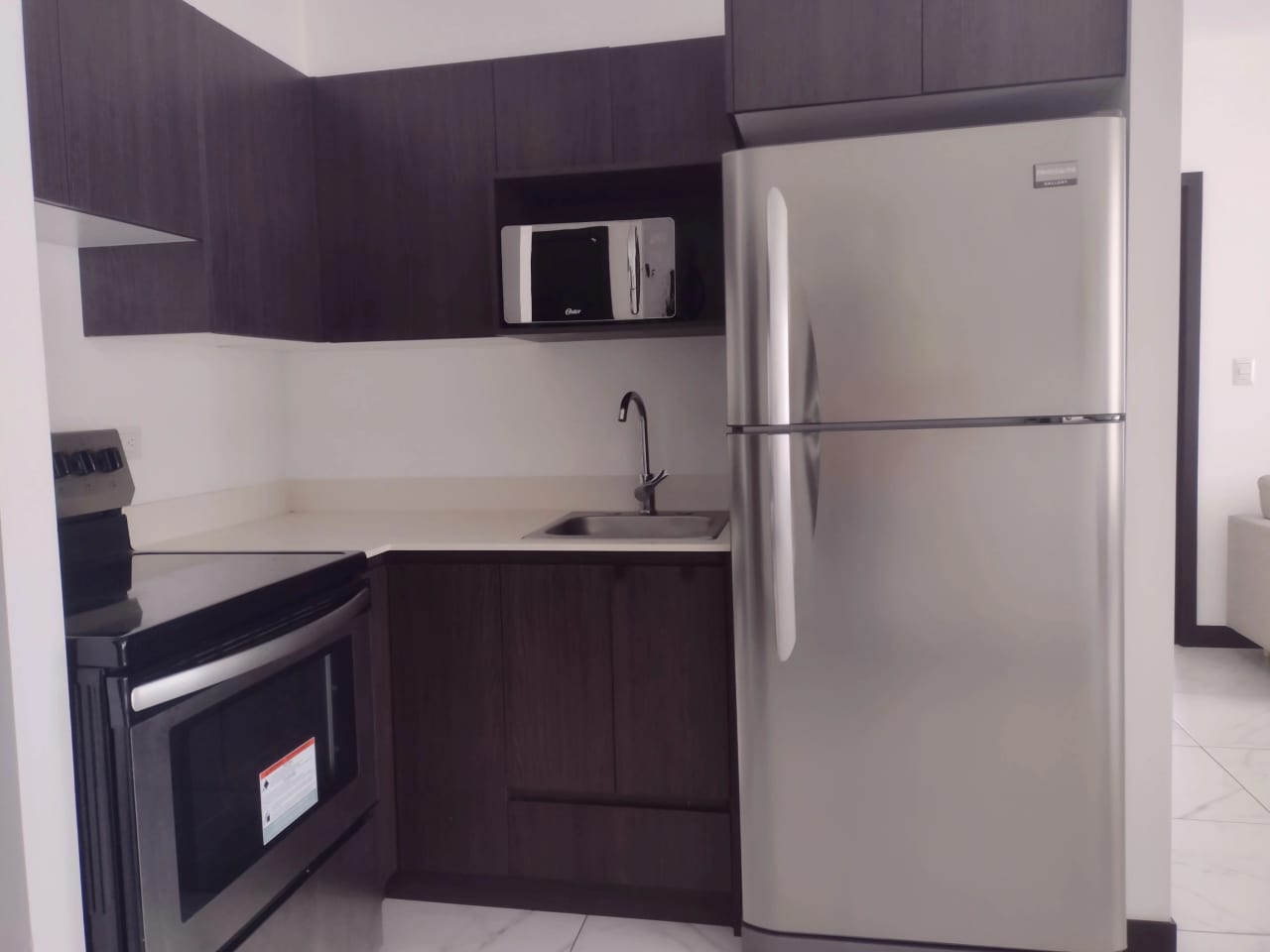 Lindo Apartamento Amueblado de 1 Habitación en zona 15 — Apartamento en Alquiler en Vista Hermosa I, Zona 15, Guatemala, Ciudad — foto 6 de 12