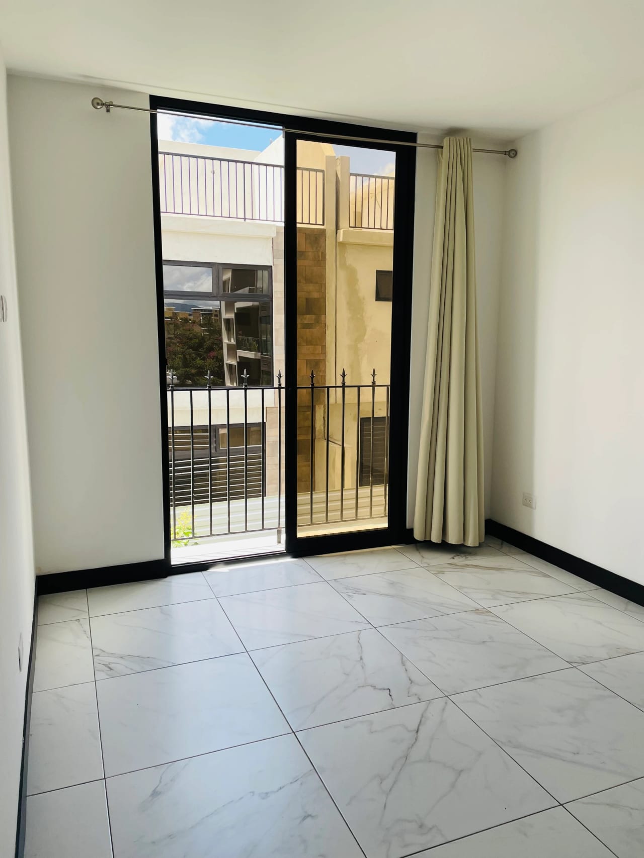 Lindo Apartamento de 1 Habitación en zona 15 — Apartamento en Alquiler en Vista Hermosa I, Zona 15, Guatemala, Ciudad — foto 10 de 12