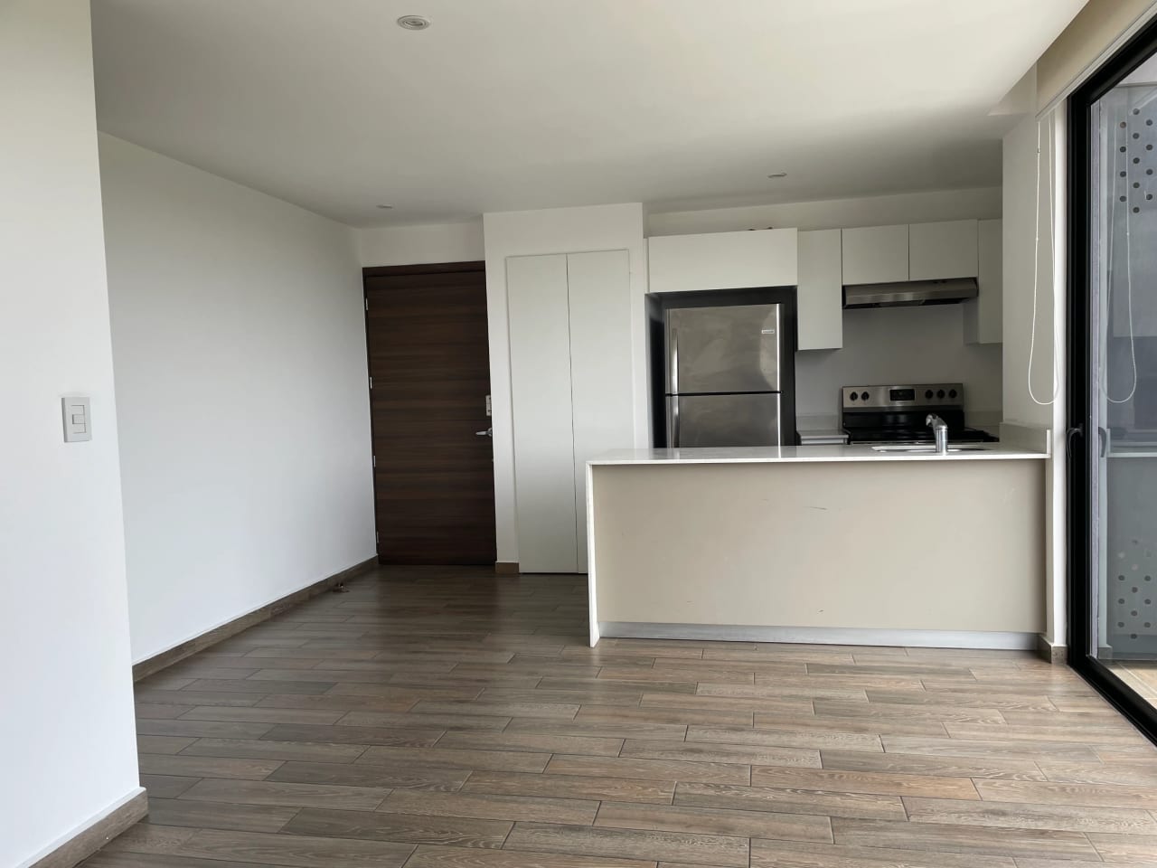 Apartamento de 2 Habitaciones en Parque 15 — Apartamento en Alquiler en Parque 15, Zona 15, Guatemala, Ciudad — foto 6 de 16