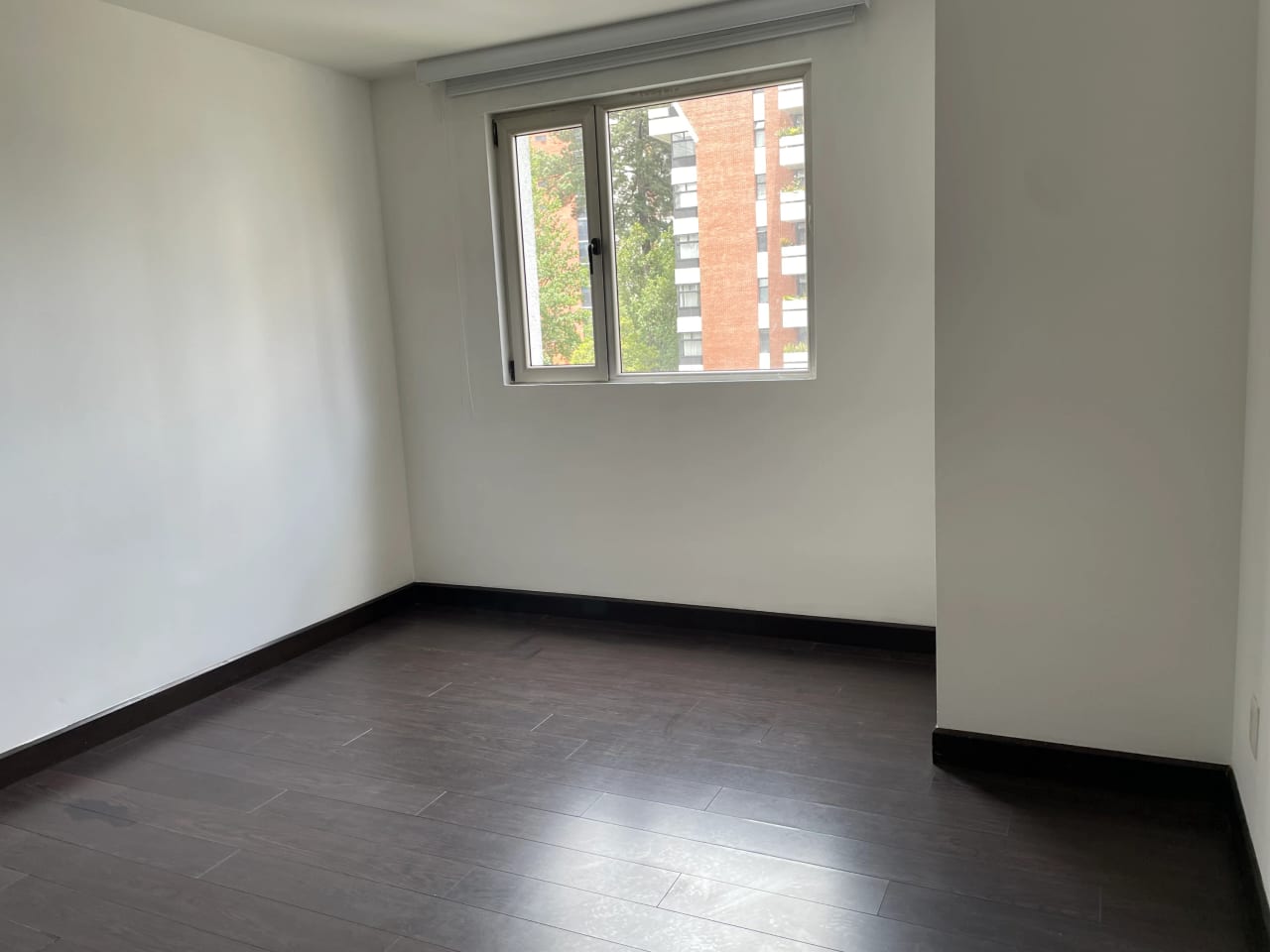 Alquilo Apartamento de 3 Habitaciones en zona 14 — Apartamento en Alquiler en Quinta Avenida, Zona 14, Guatemala, Ciudad — foto 8 de 17