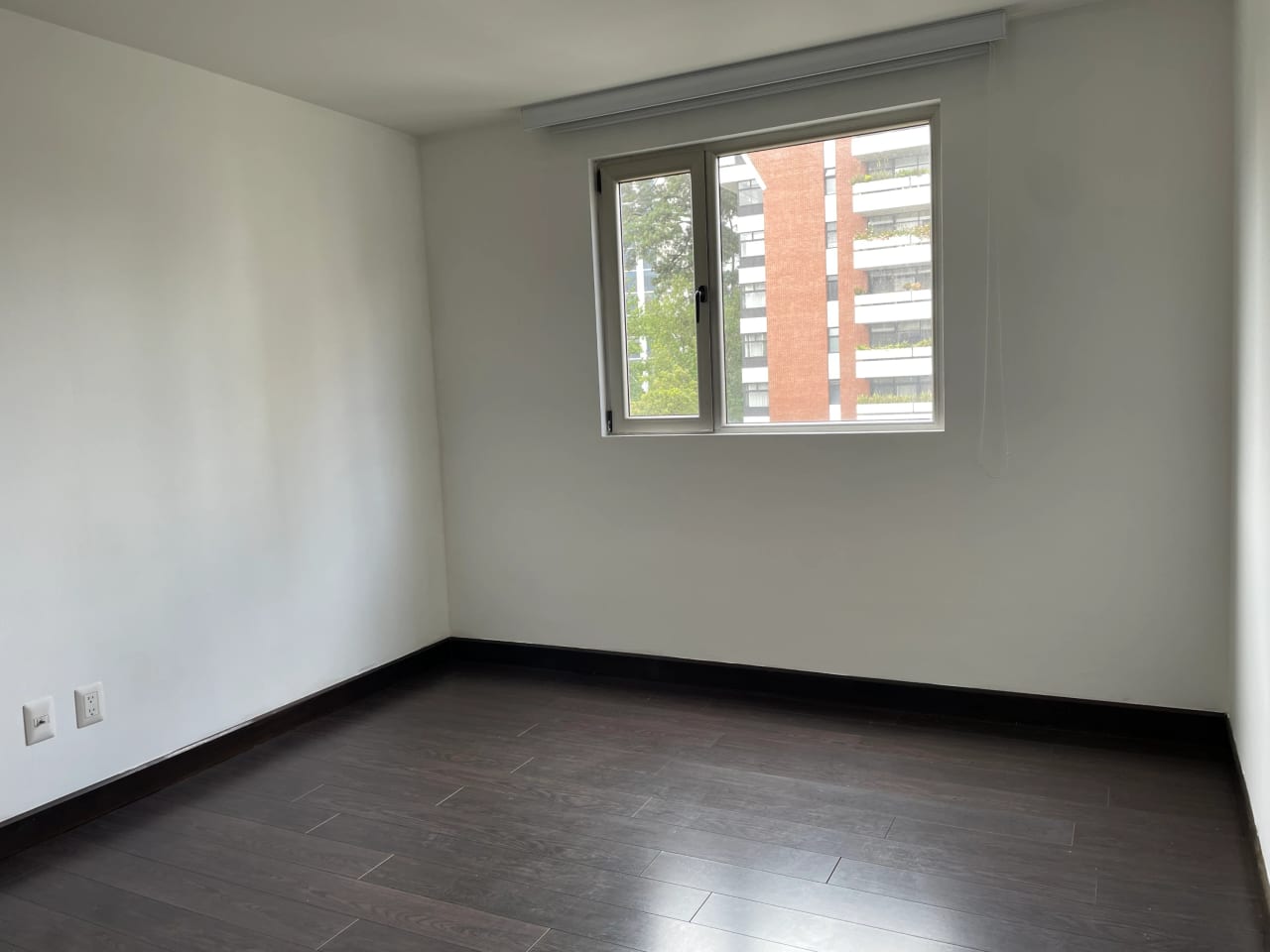 Alquilo Apartamento de 3 Habitaciones en zona 14 — Apartamento en Alquiler en Quinta Avenida, Zona 14, Guatemala, Ciudad — foto 13 de 17