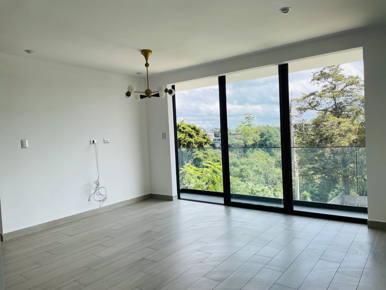 Apartamento de 2 Habitaciones en zona 15 — Apartamento en Alquiler en Trinidad, Zona 15, Guatemala, Ciudad — foto 2 de 17