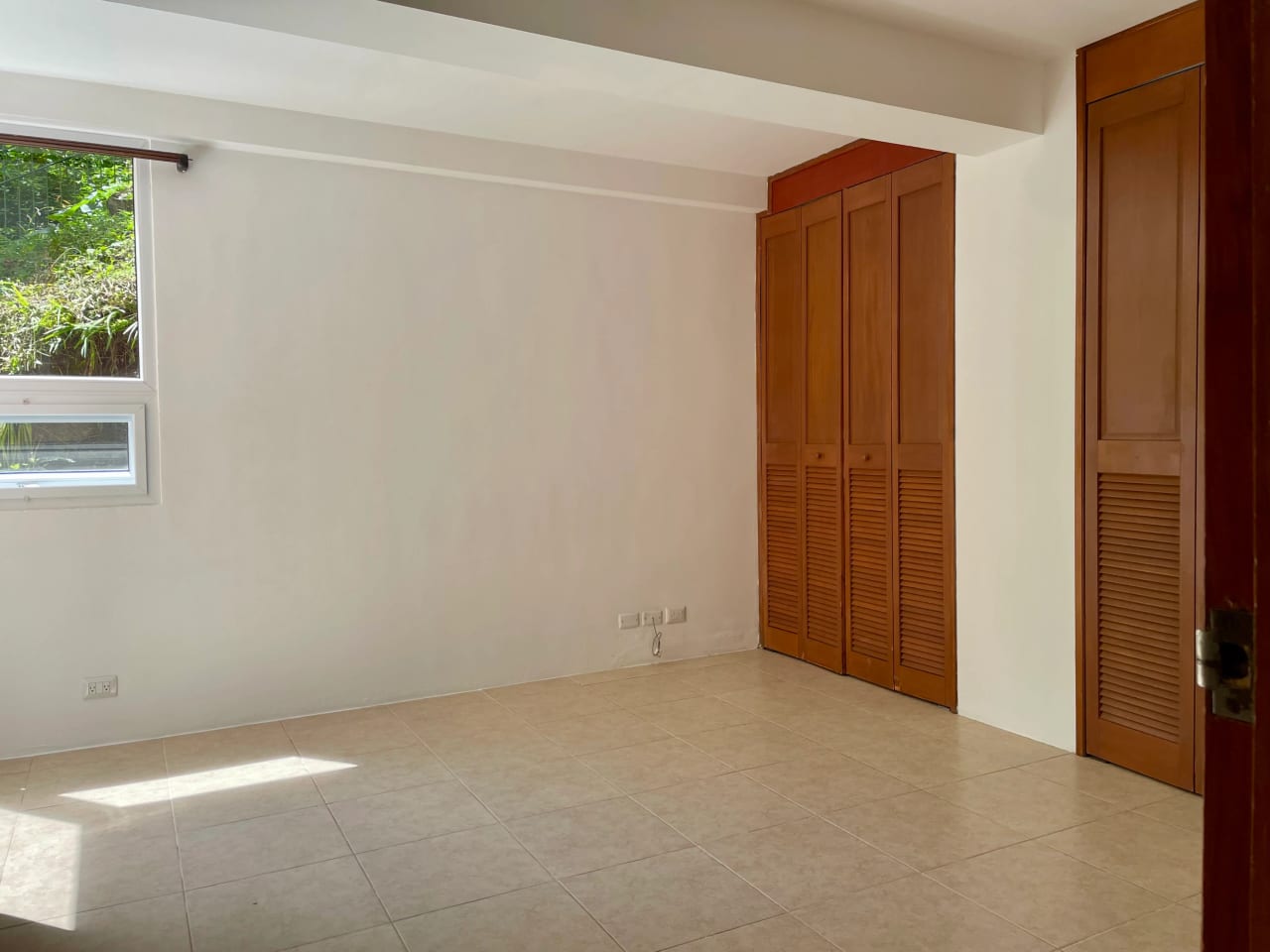 Apartamento Amueblado de 1 Habitación en zona 16 — Apartamento en Alquiler en La Montaña, Zona 16, Guatemala, Ciudad — foto 10 de 12