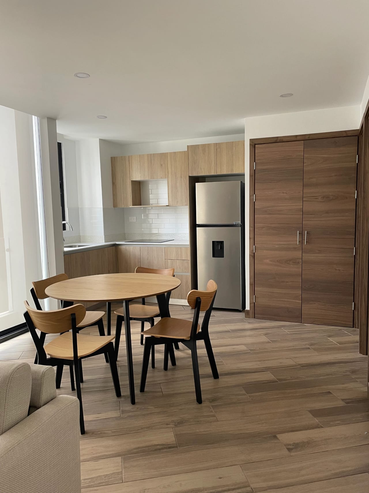Apartamento Nuevo Amueblado en zona 15 — Apartamento en Alquiler en Vista Hermosa I, Zona 15, Guatemala, Ciudad — foto 4 de 17