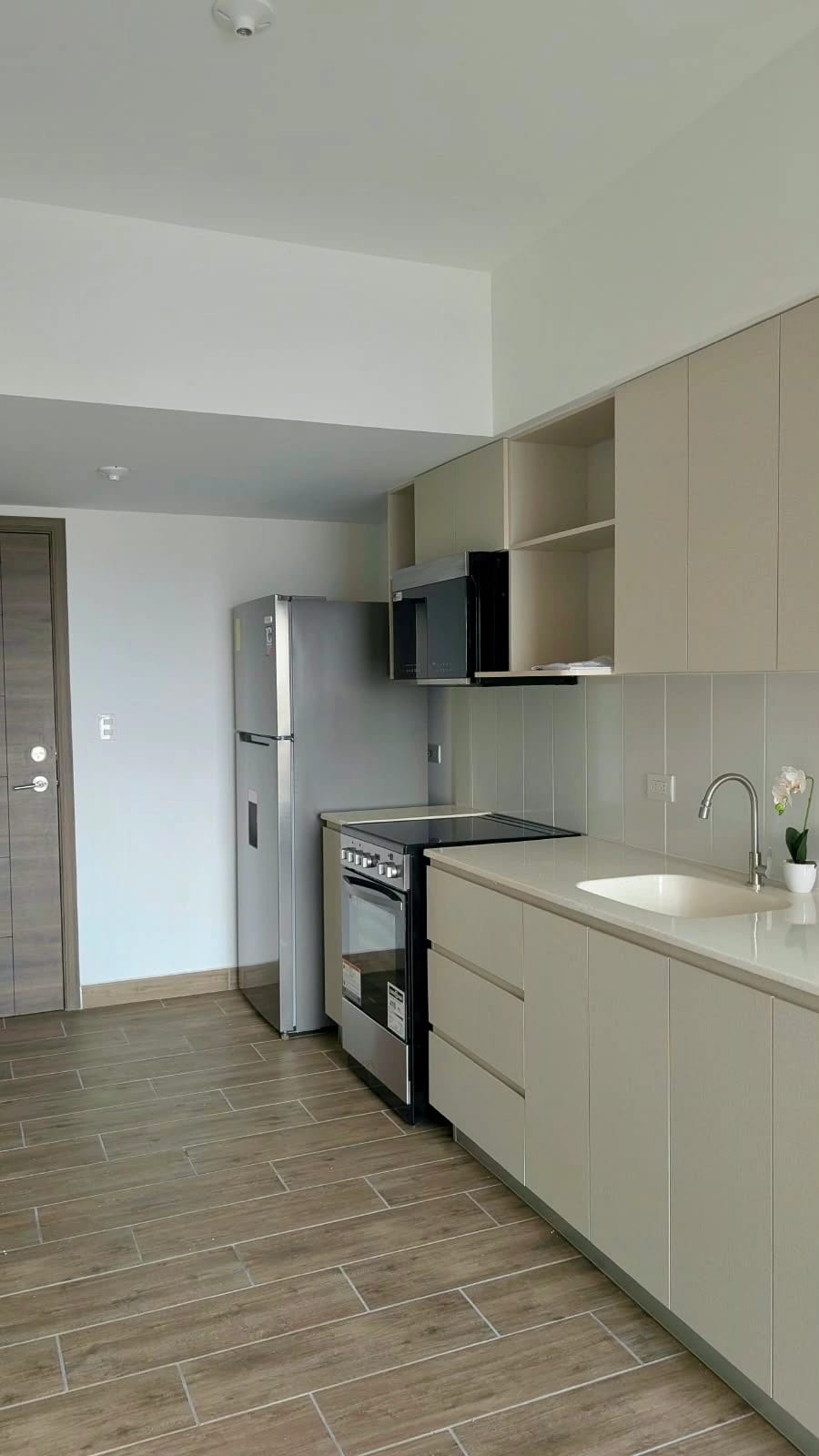 Apartamento Nuevo de 1 Habitación en zona 4 — Apartamento en Alquiler en Modra II, Zona 4, Guatemala, Ciudad — foto 4 de 10