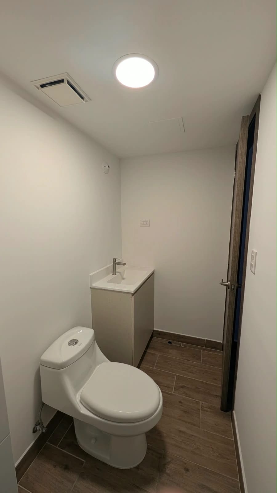 Apartamento Nuevo de 1 Habitación en zona 4 — Apartamento en Alquiler en Modra II, Zona 4, Guatemala, Ciudad — foto 9 de 10