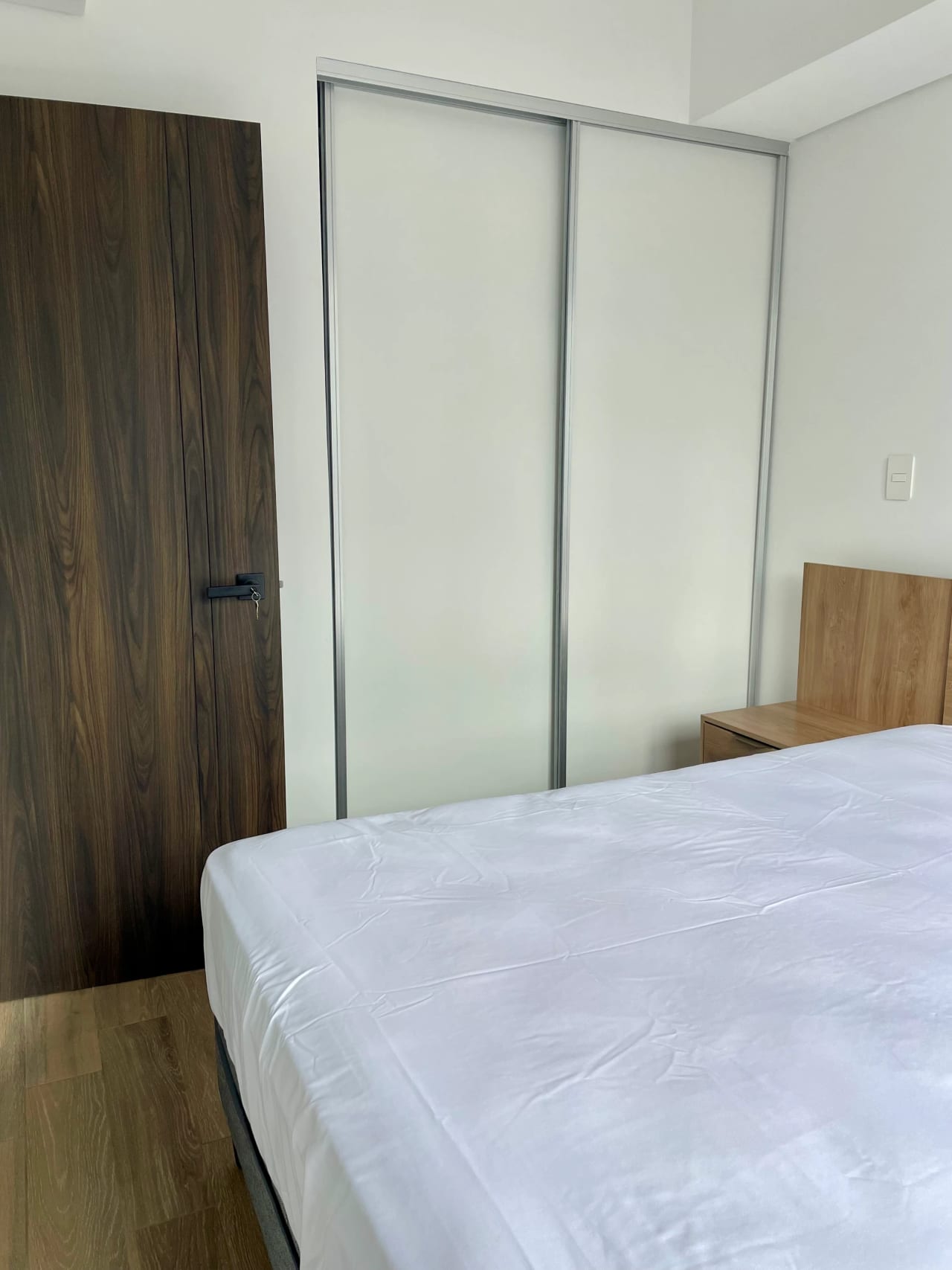 Apartamento Amueblado Nuevo de 1 Habitación en zona 13 — Apartamento en Alquiler en Inara Americas, Zona 13, Guatemala, Ciudad — foto 10 de 17