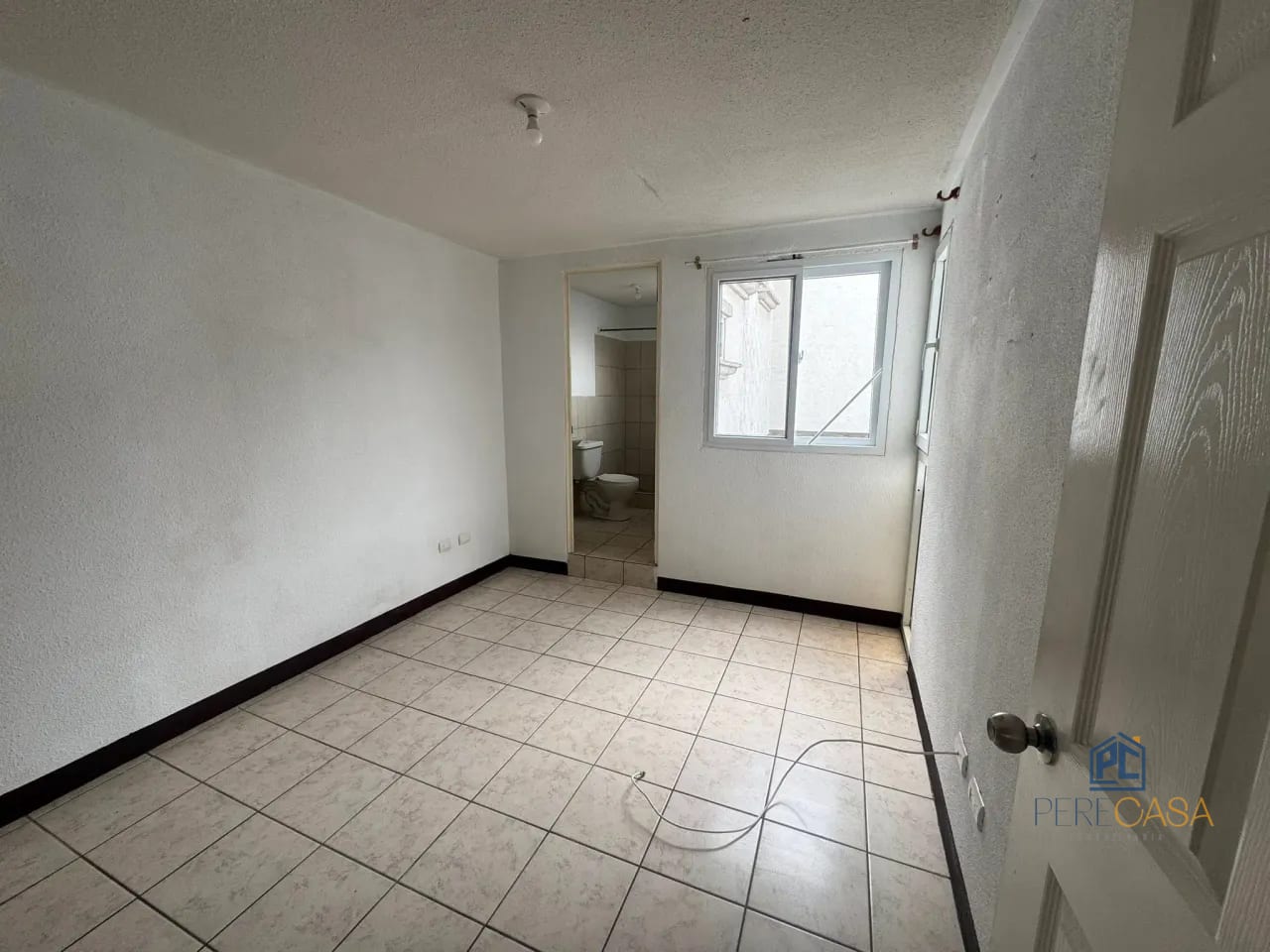 INCREIBLE APARTAMENTO EN FUENTES DEL VALLE NORTE 3 — Casa en Alquiler en Zona 18, Guatemala, Ciudad — foto 11 de 17