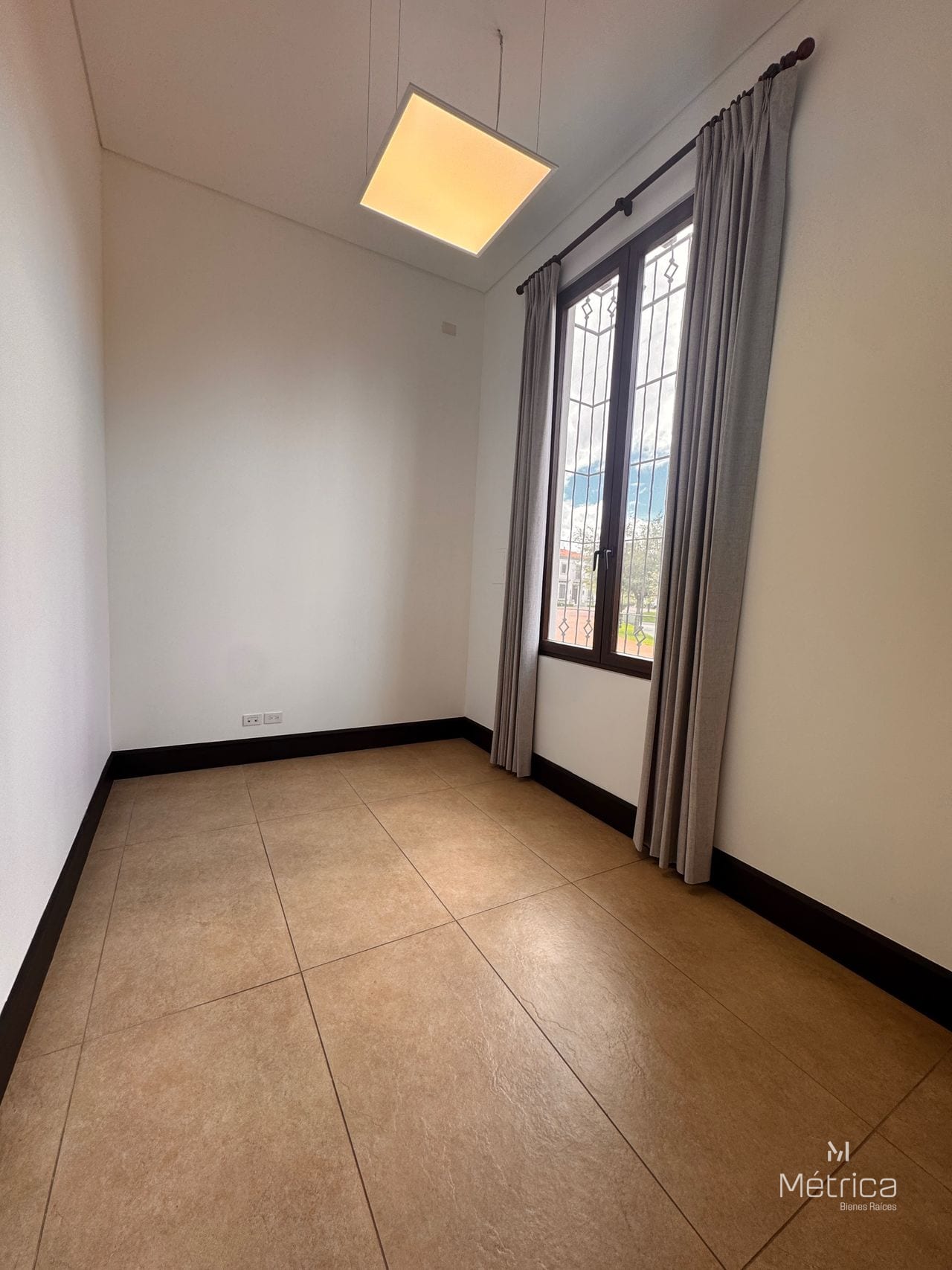 Exclusiva casa en Ramblas de Cayala en Renta — Casa en Alquiler en Ramblas de Cayalá, Zona 16, Guatemala, Ciudad — foto 4 de 17